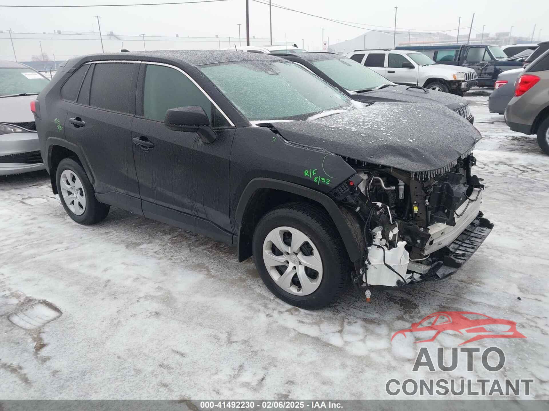 TOYOTA RAV4 2024 - 2T3F1RFV6RC439485