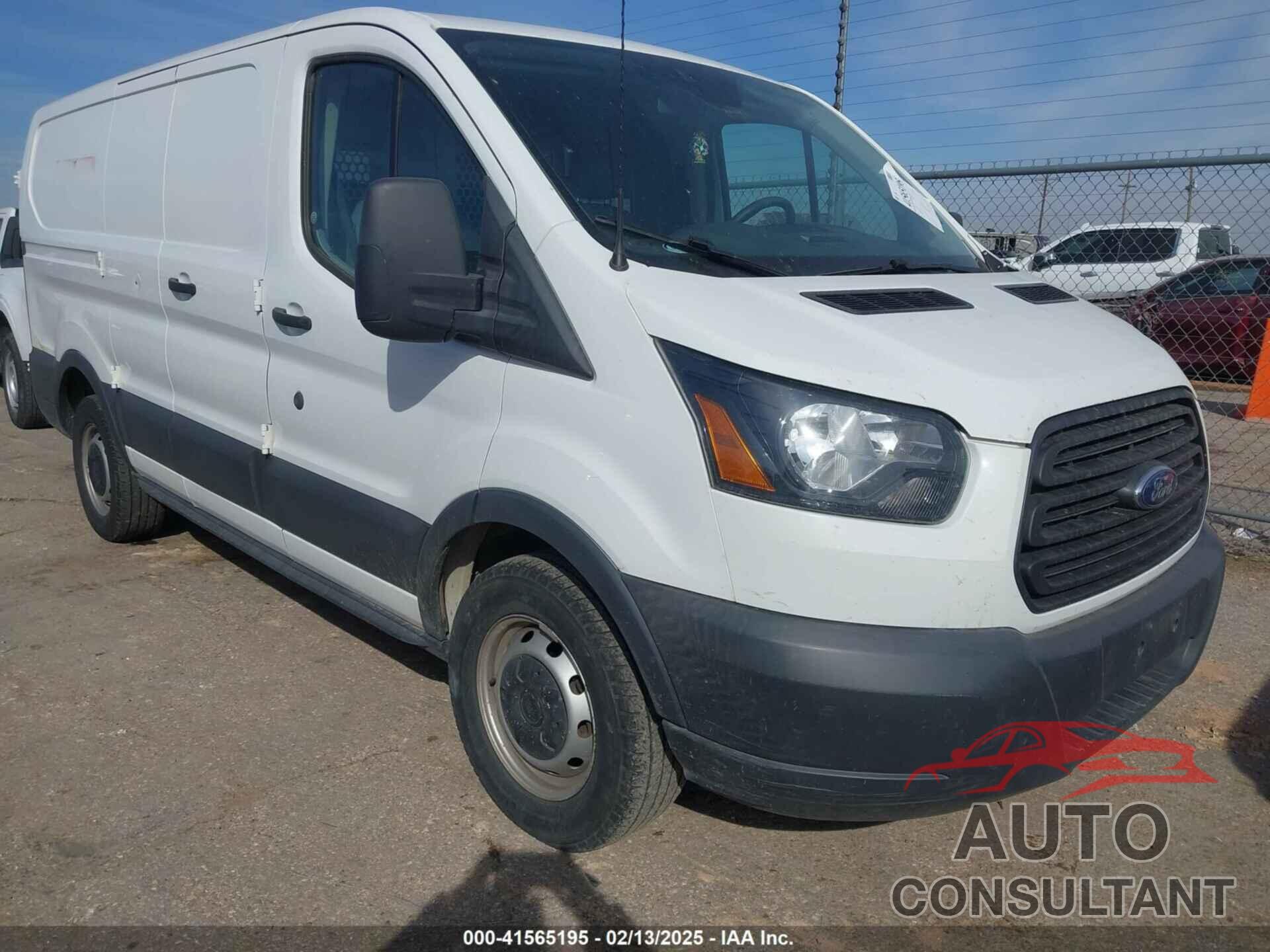 FORD TRANSIT-150 2018 - 1FTYE1ZMXJKA34114