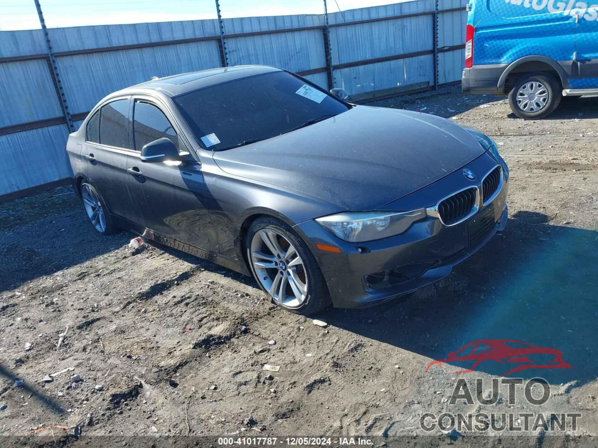 BMW 328I 2013 - WBA3B5G55DNS05342