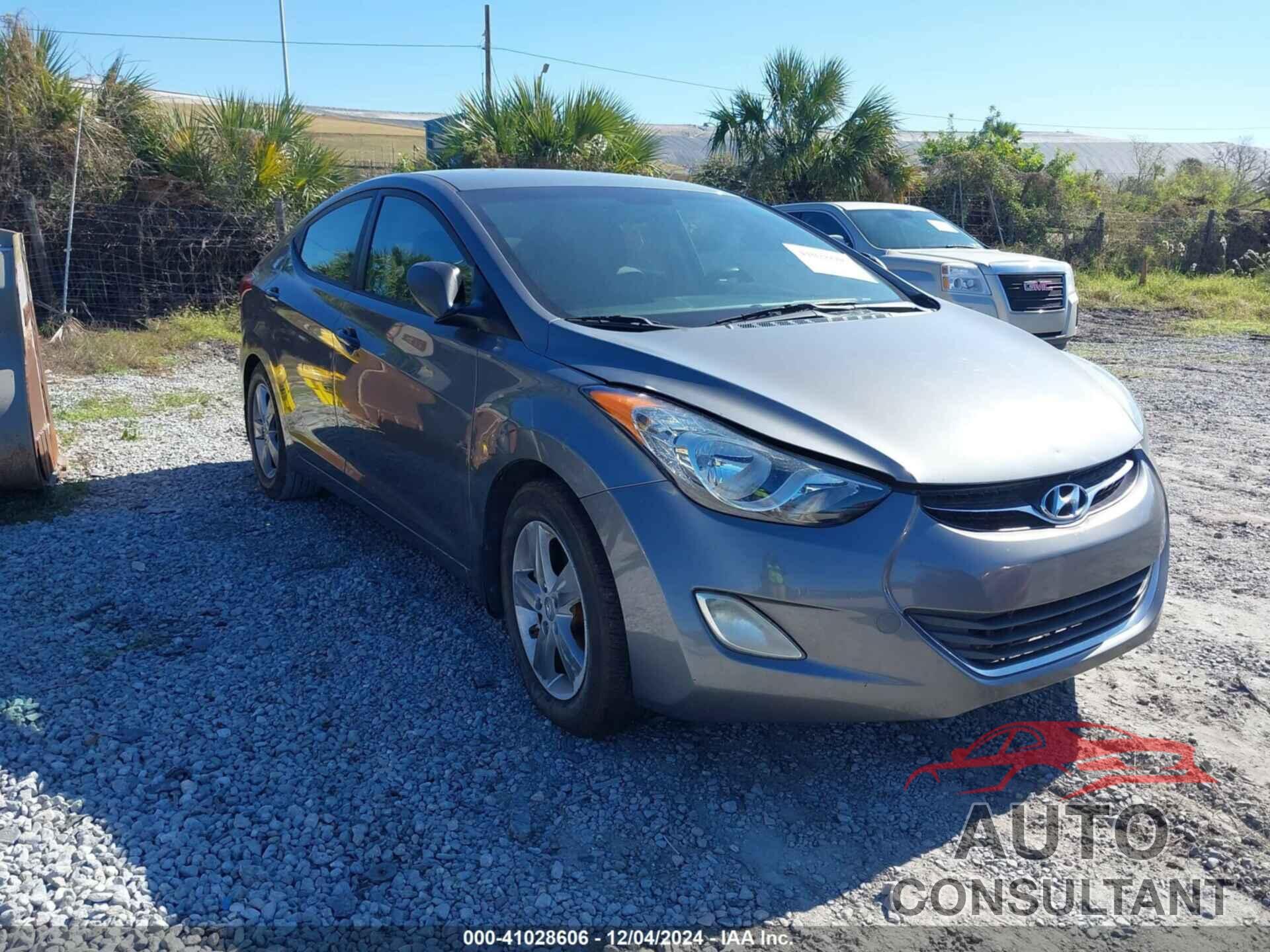 HYUNDAI ELANTRA 2012 - 5NPDH4AE1CH117251