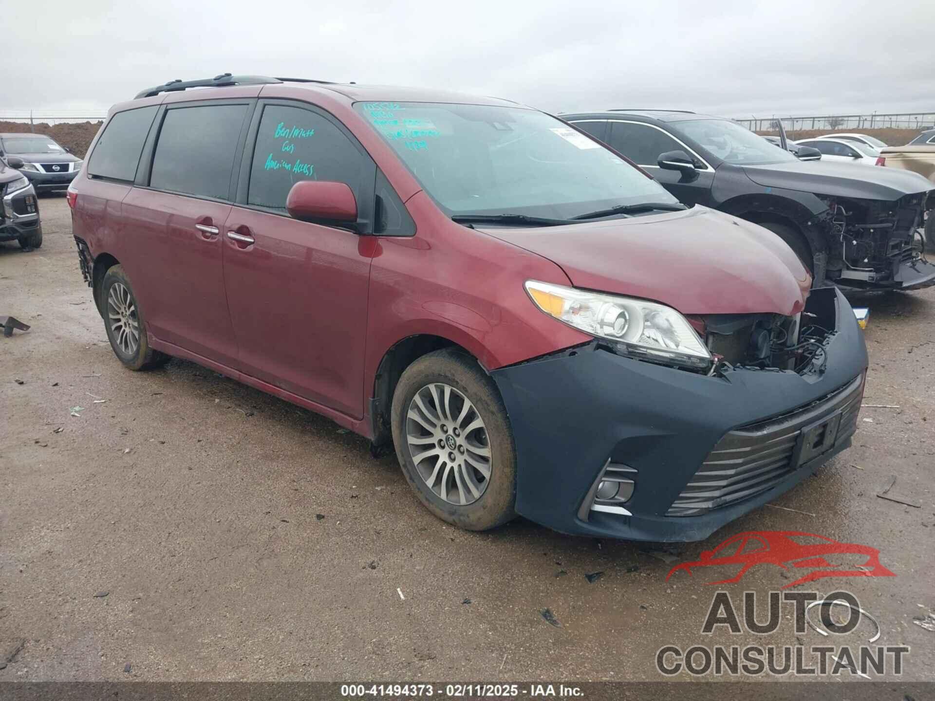 TOYOTA SIENNA 2019 - 5TDYZ3DC5KS971445
