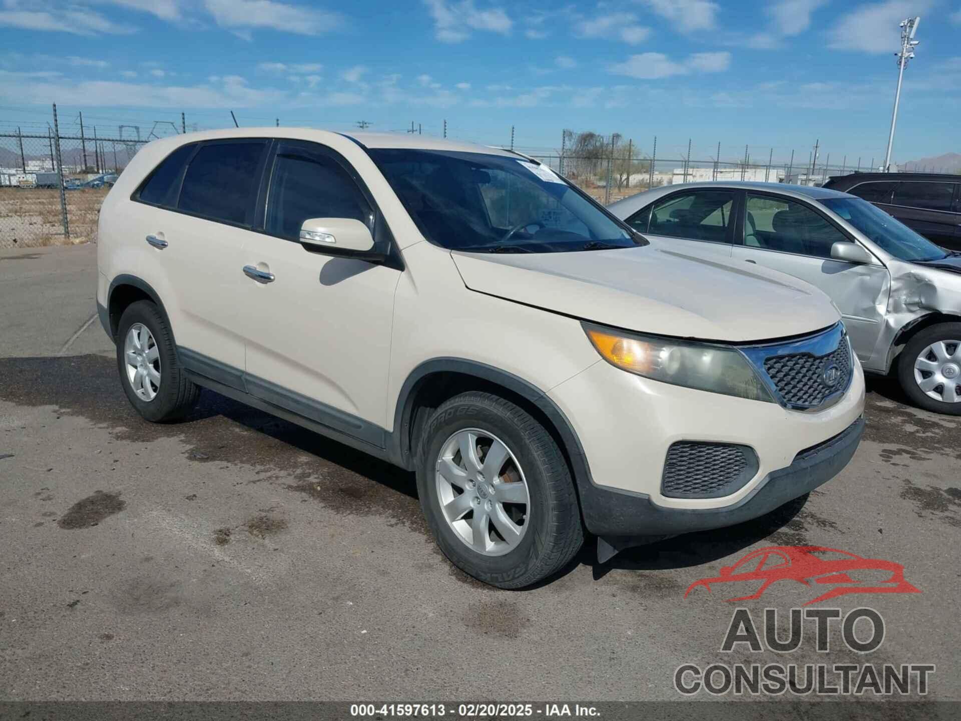 KIA SORENTO 2012 - 5XYKT3A14CG215436