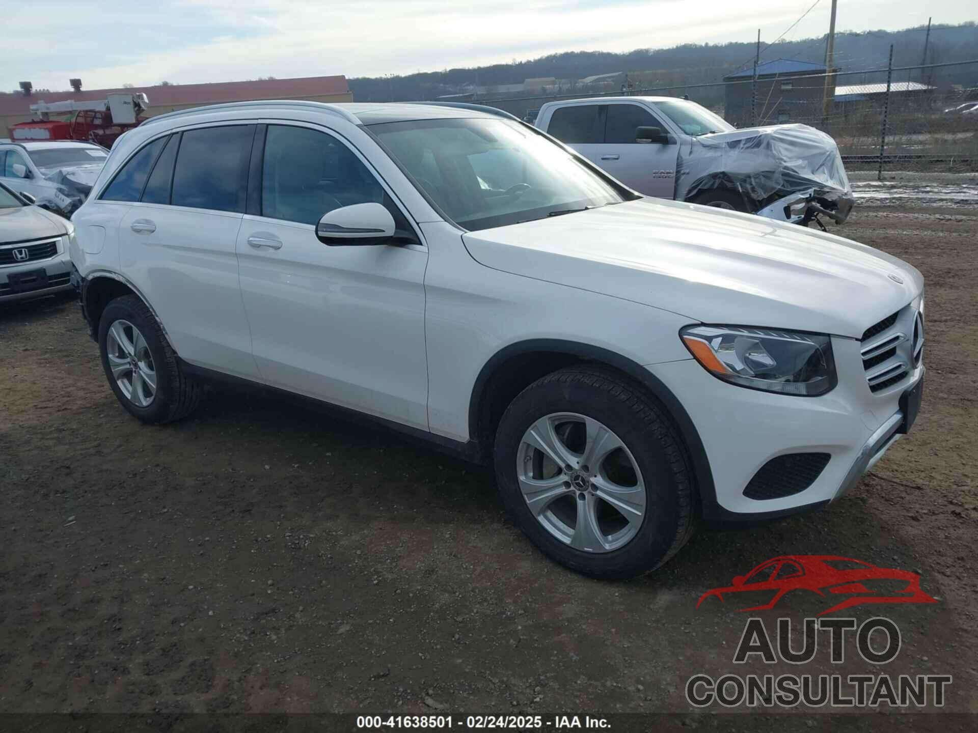 MERCEDES-BENZ GLC 300 2017 - WDC0G4KB7HV004833