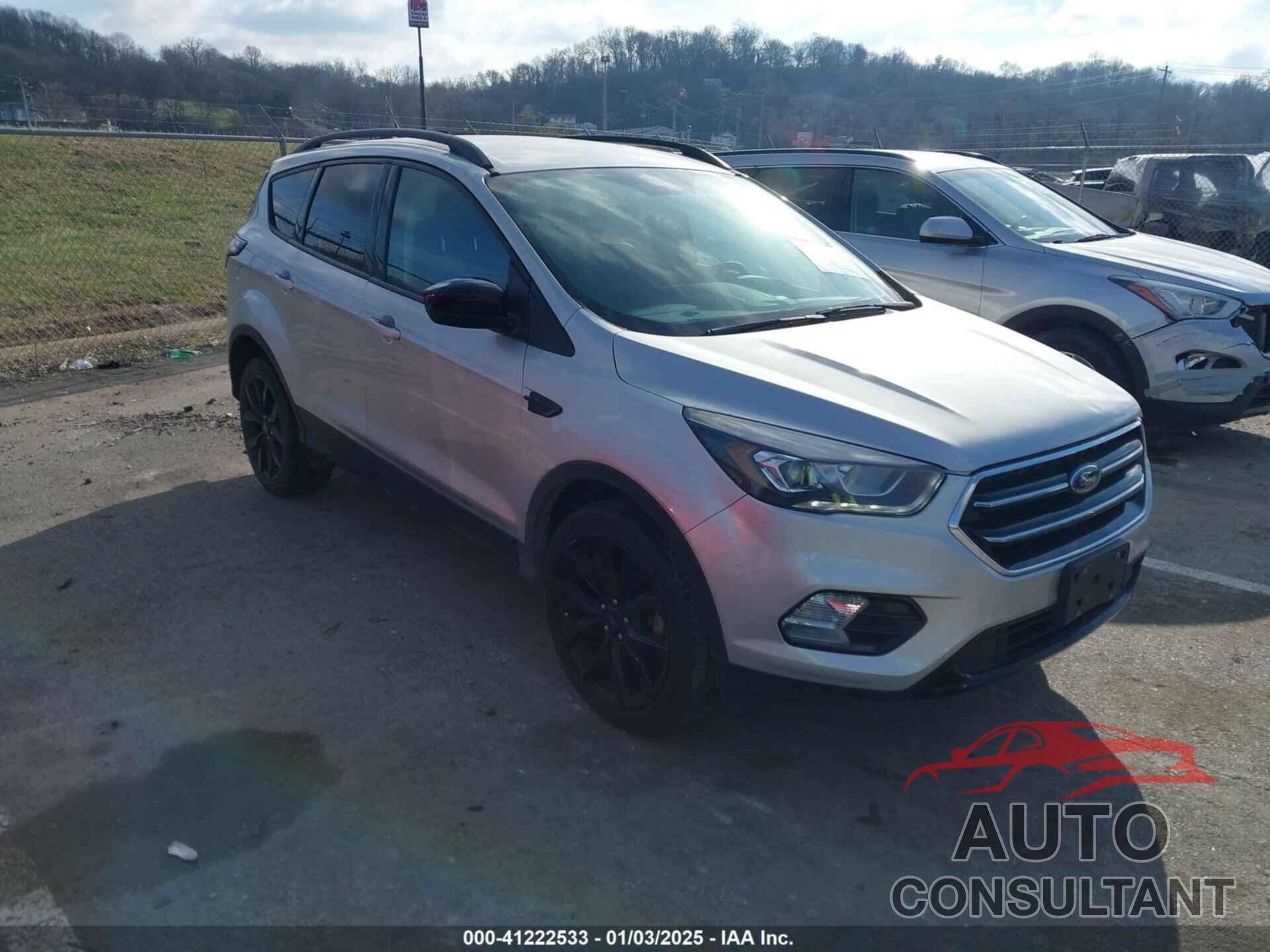 FORD ESCAPE 2018 - 1FMCU0GD6JUB85896