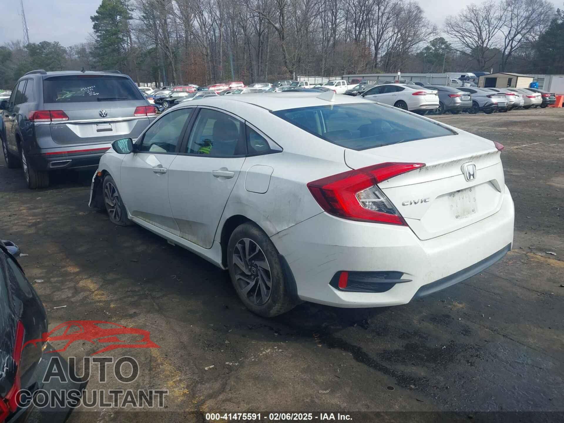 HONDA CIVIC 2017 - 19XFC2F78HE002261