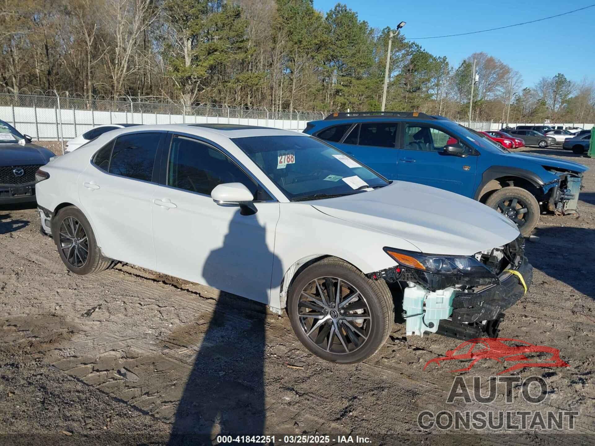 TOYOTA CAMRY 2023 - 4T1S31AK4PU056690