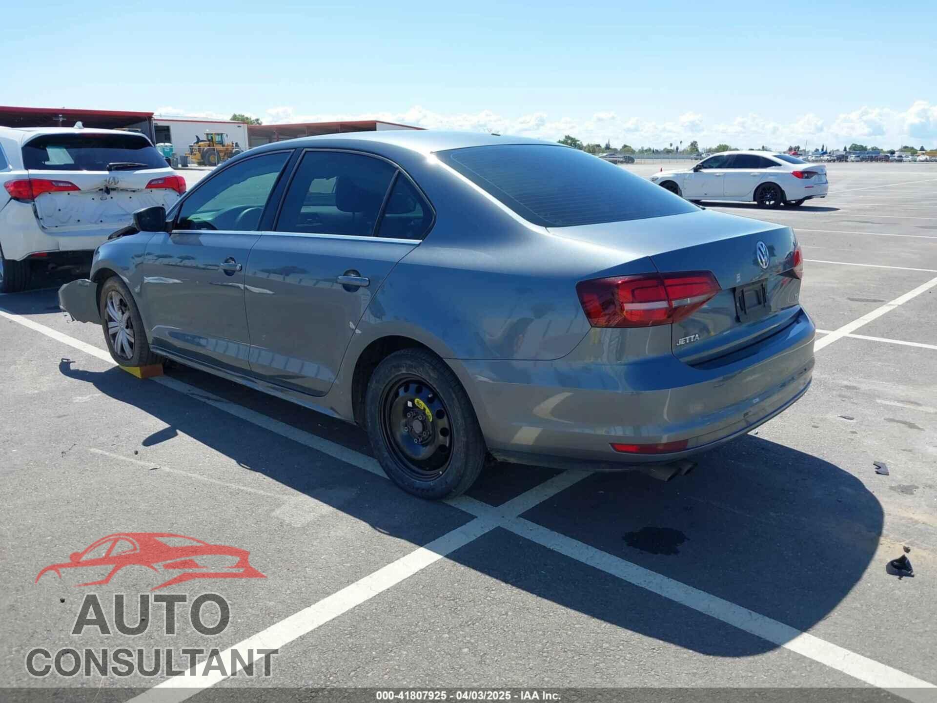 VOLKSWAGEN JETTA 2017 - 3VW2B7AJ5HM260368