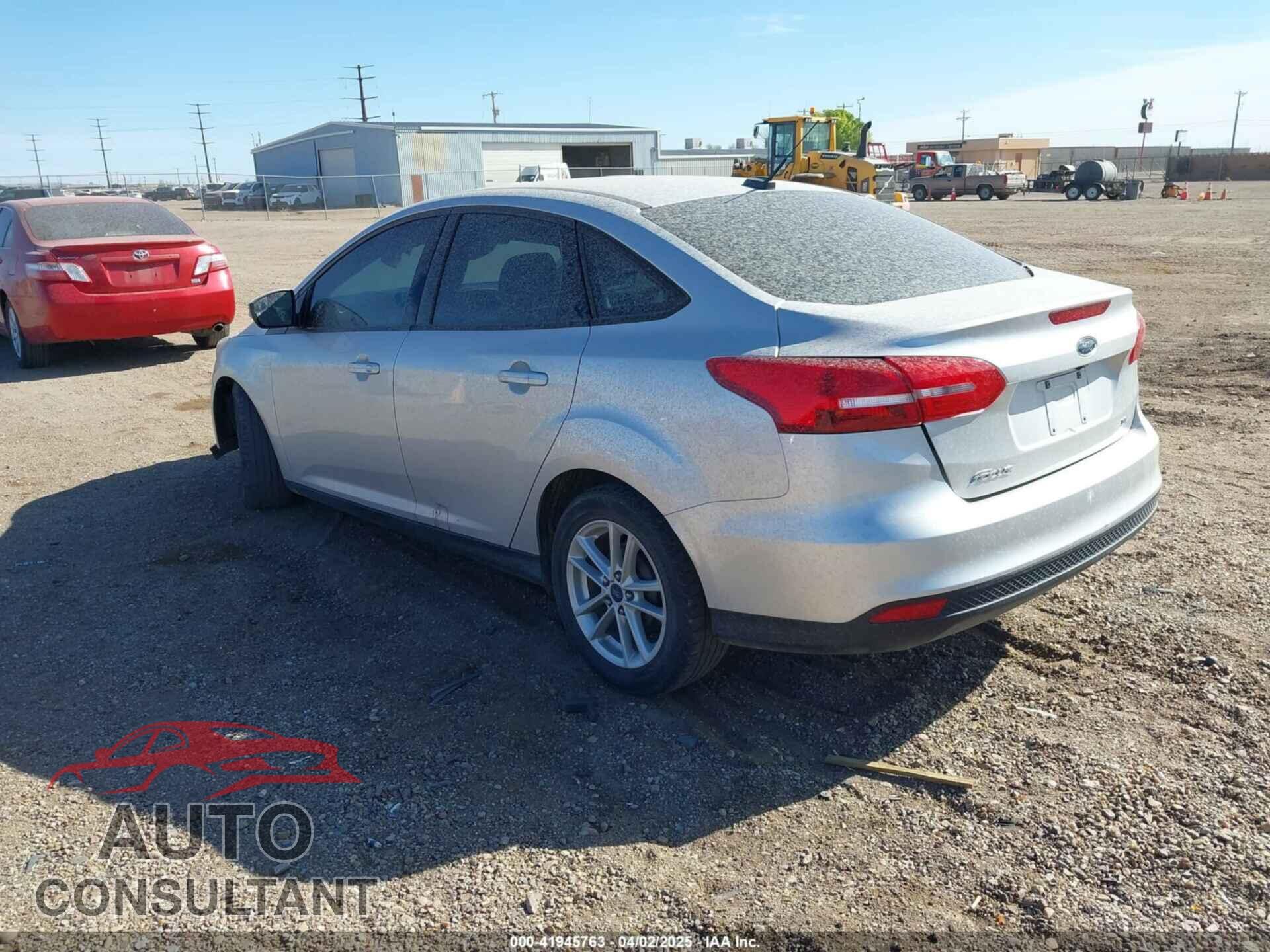 FORD FOCUS 2017 - 1FADP3F29HL263353