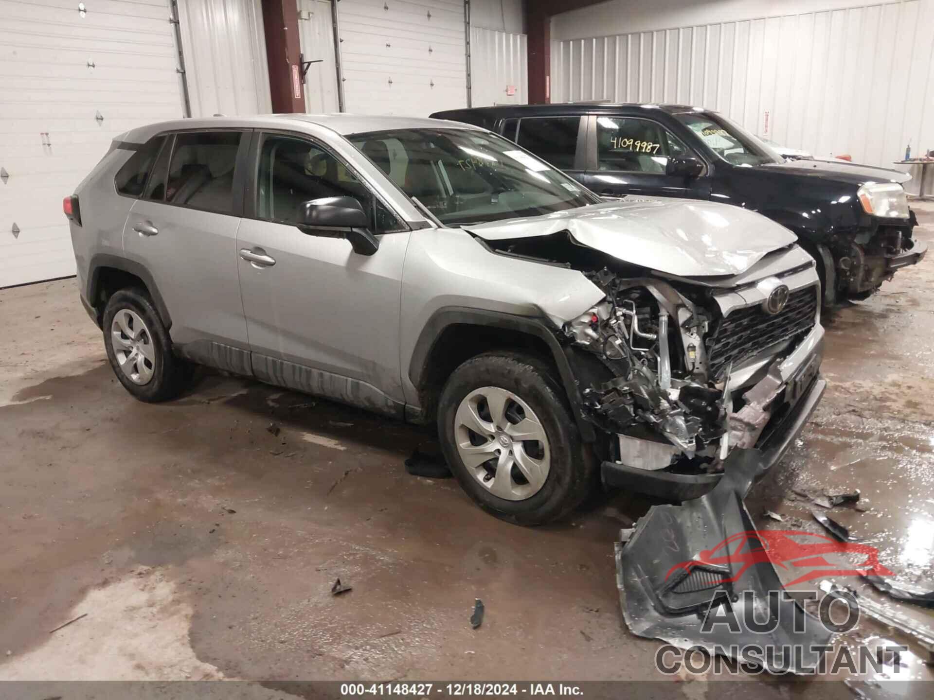 TOYOTA RAV4 2023 - 2T3H1RFV9PW272303