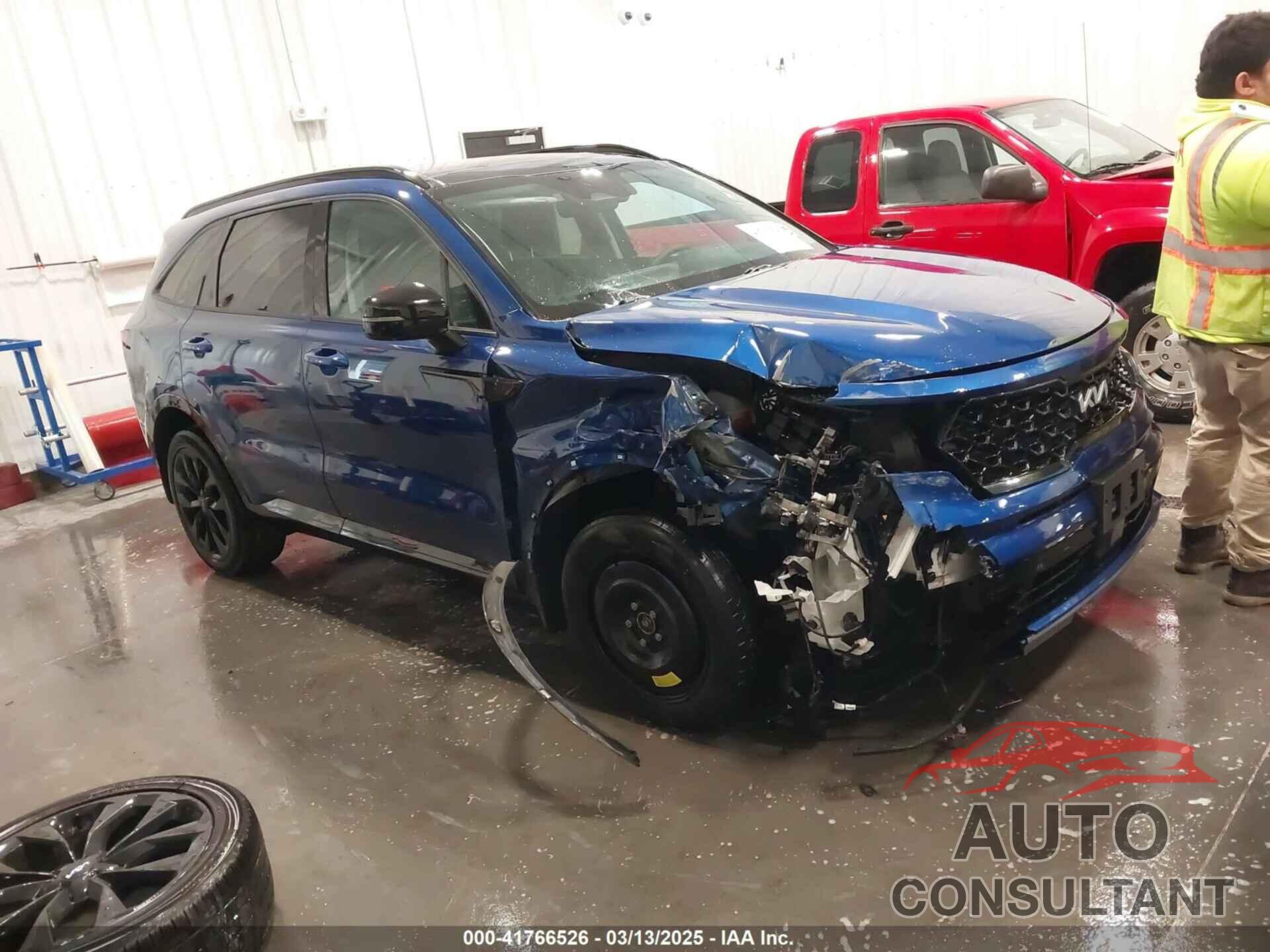 KIA SORENTO 2023 - 5XYRKDLF0PG197622