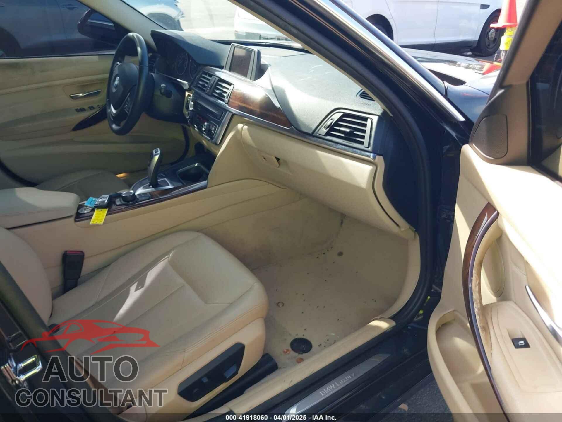 BMW 328I 2012 - WBA3A5C52CF347326