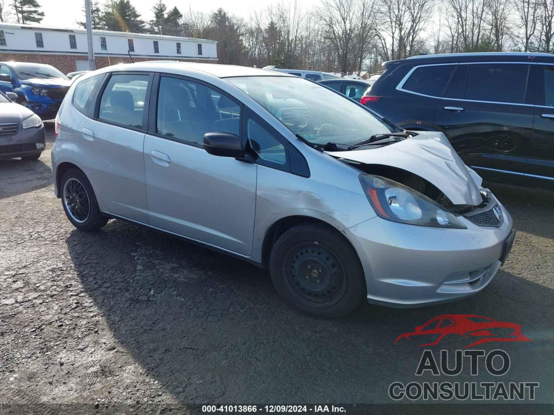 HONDA FIT 2011 - JHMGE8H35BC010228