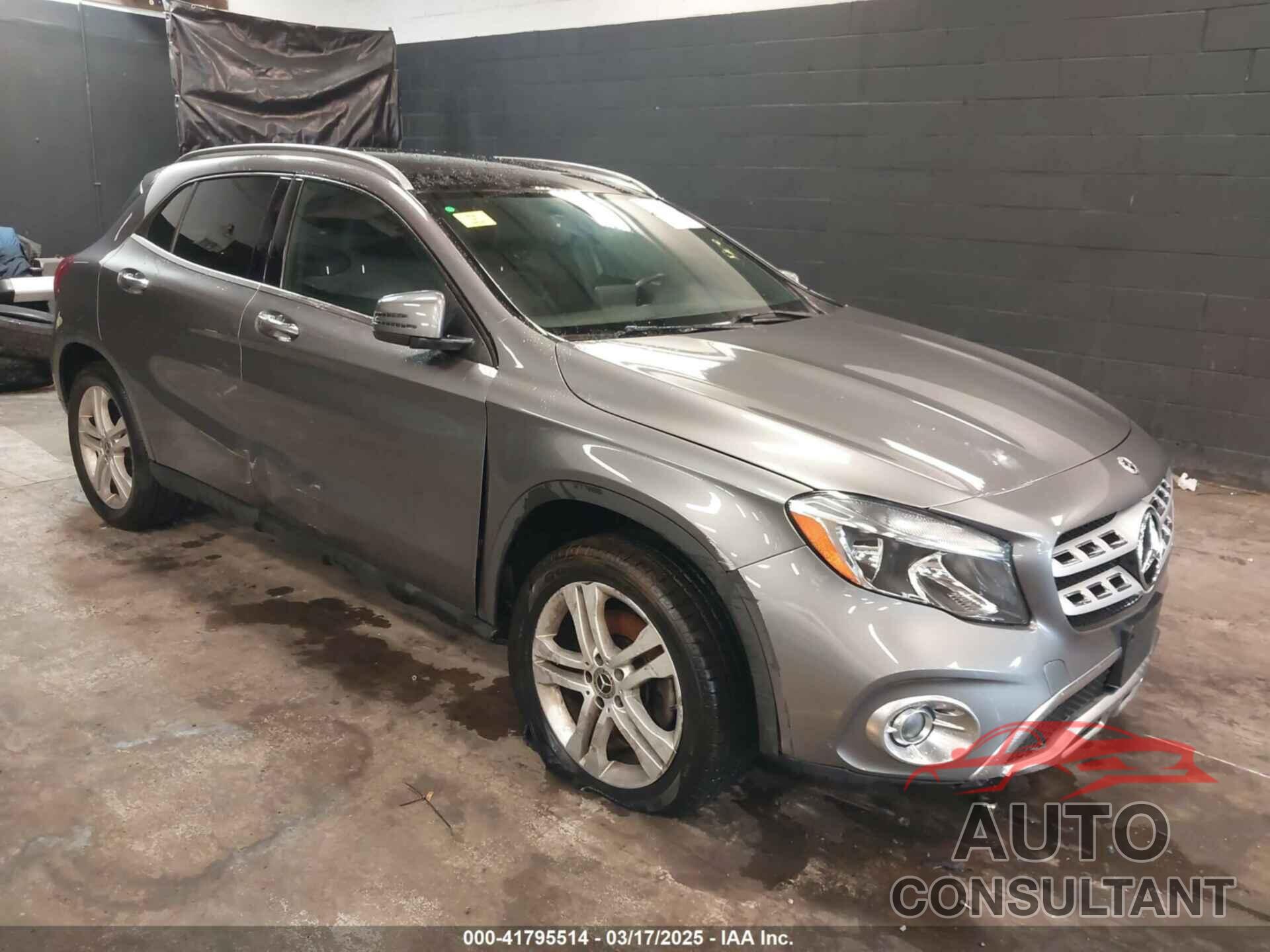 MERCEDES-BENZ GLA 250 2018 - WDCTG4GB0JJ466248