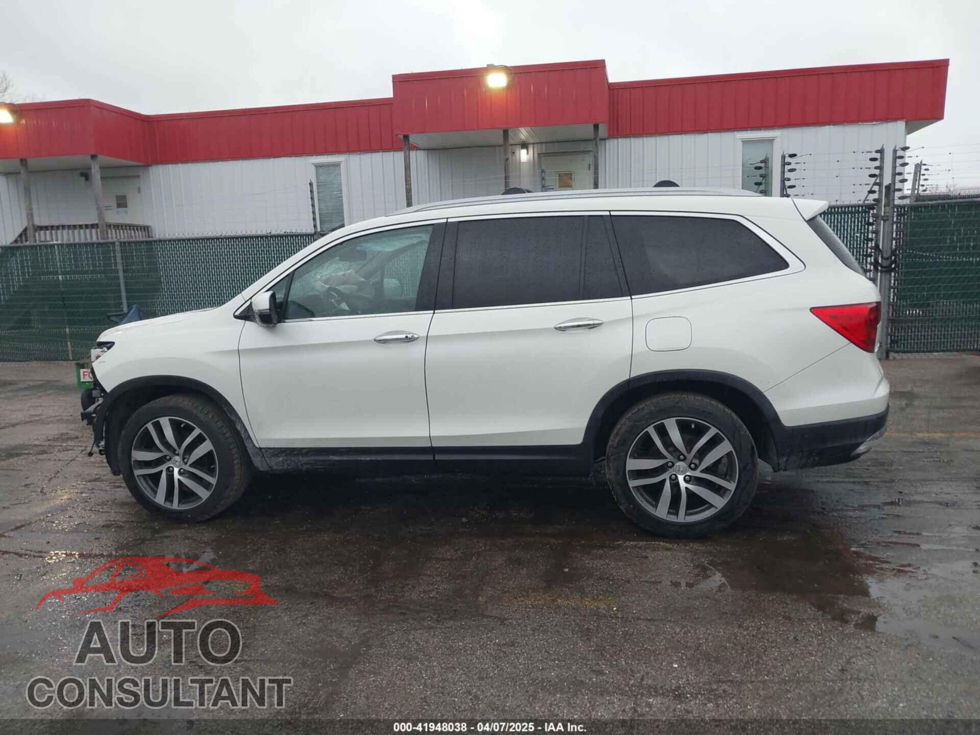HONDA PILOT 2016 - 5FNYF5H91GB016348