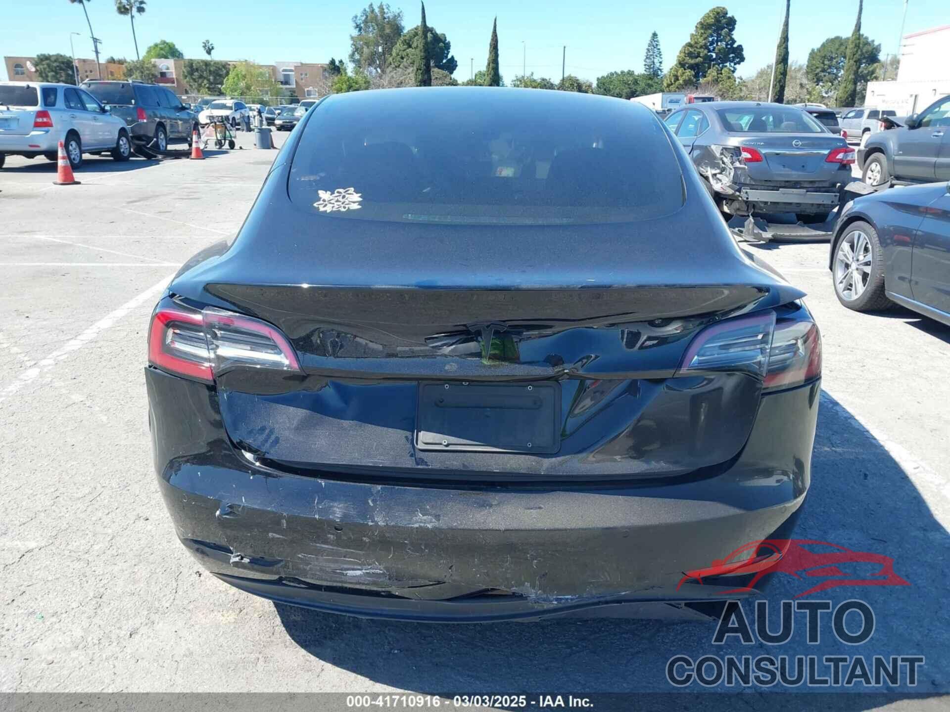 TESLA MODEL 3 2019 - 5YJ3E1EA5KF306816