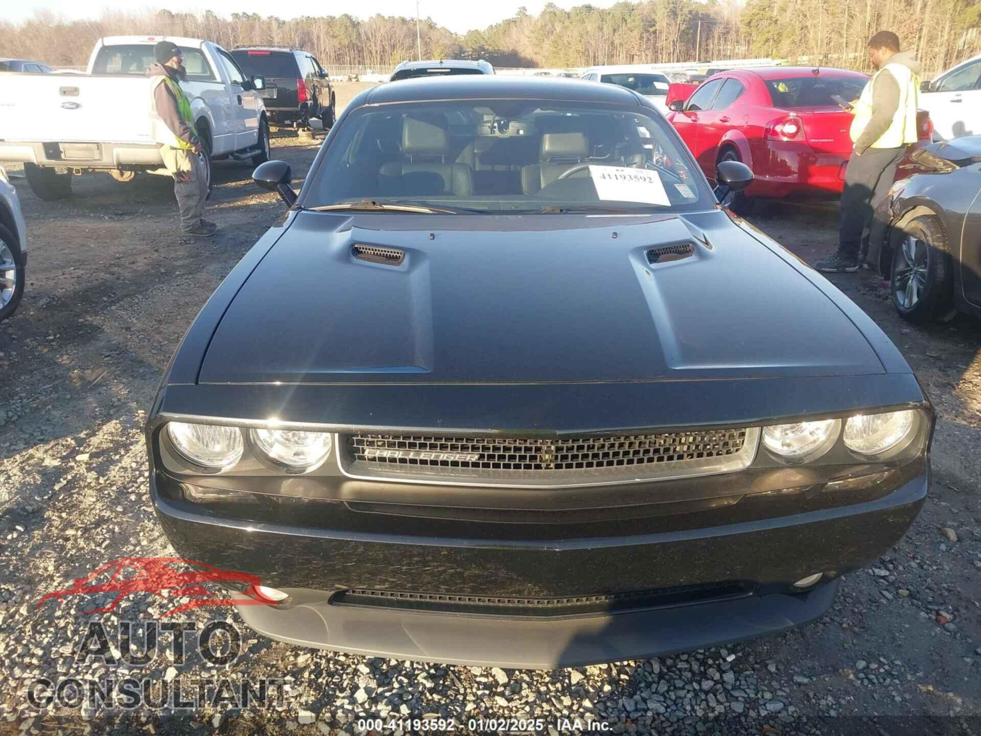 DODGE CHALLENGER 2013 - 2C3CDYAG5DH524908