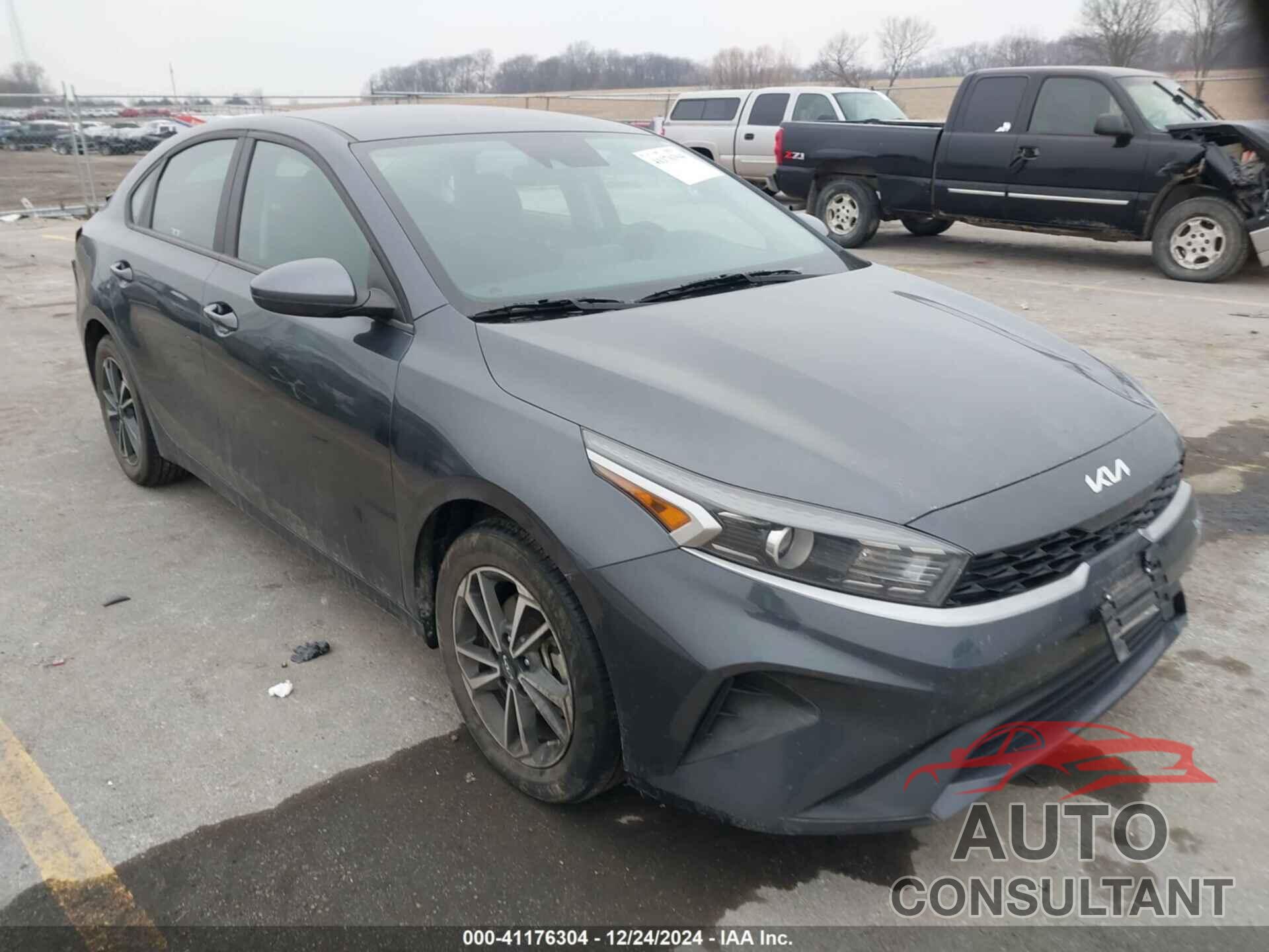 KIA FORTE 2023 - 3KPF24AD5PE571661