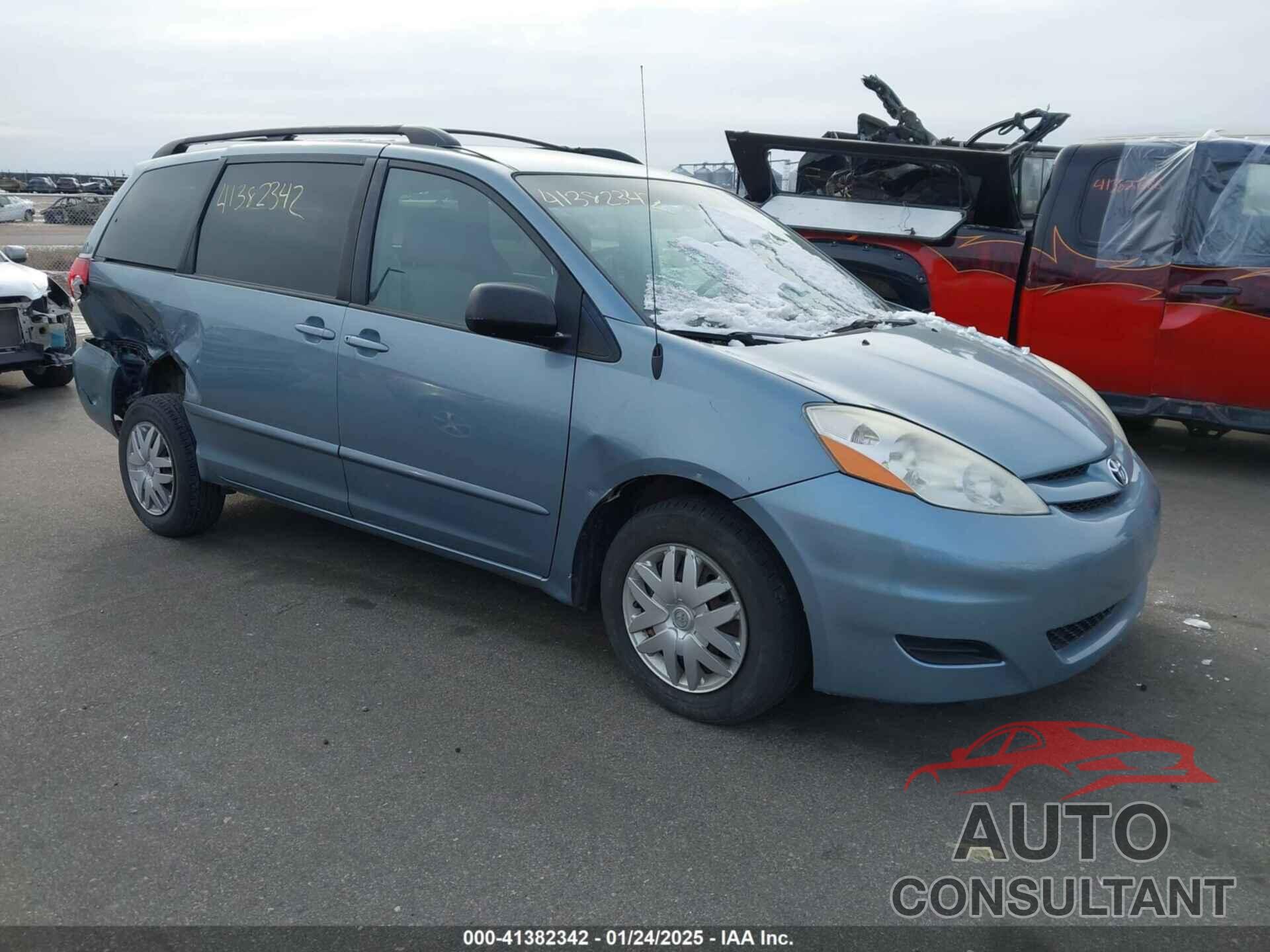 TOYOTA SIENNA 2010 - 5TDKK4CC7AS330507