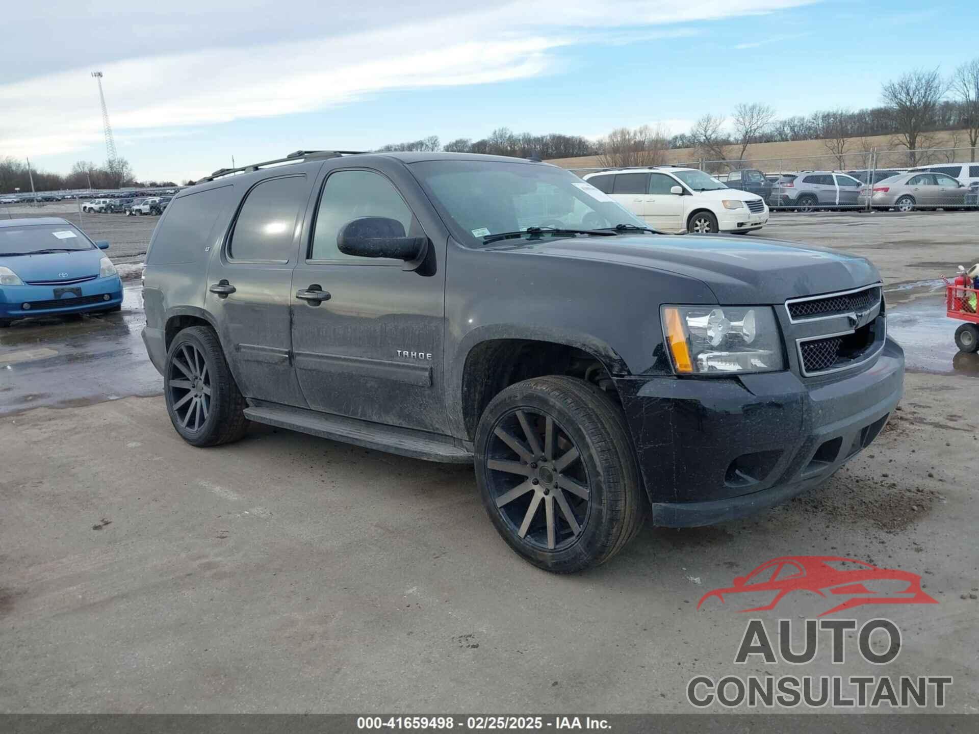 CHEVROLET TAHOE 2013 - 1GNSKBE02DR124013