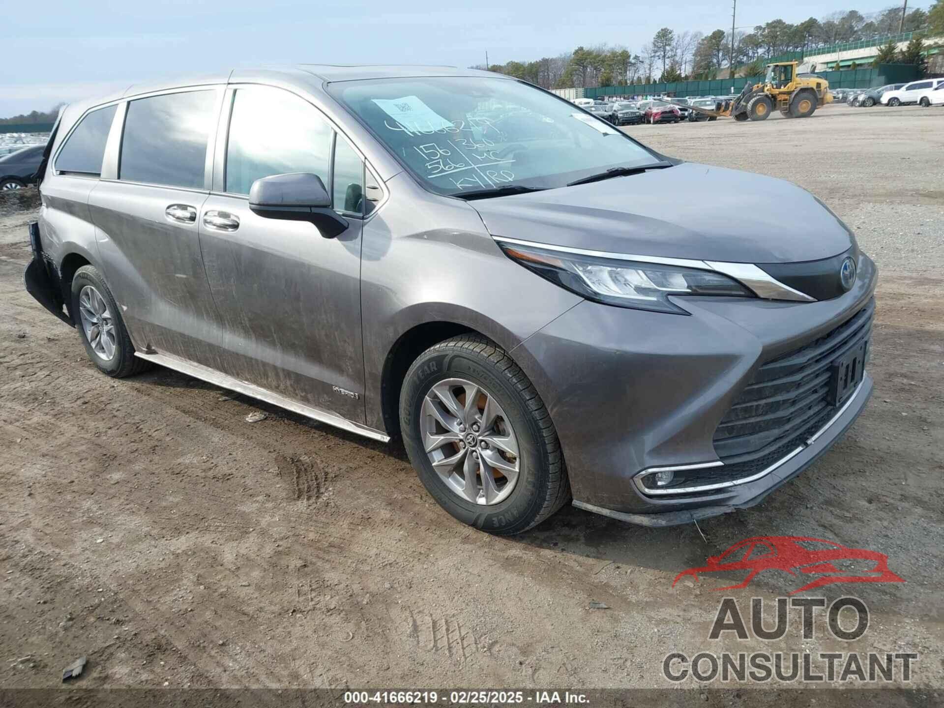 TOYOTA SIENNA 2021 - 5TDYSKFC1MS003048