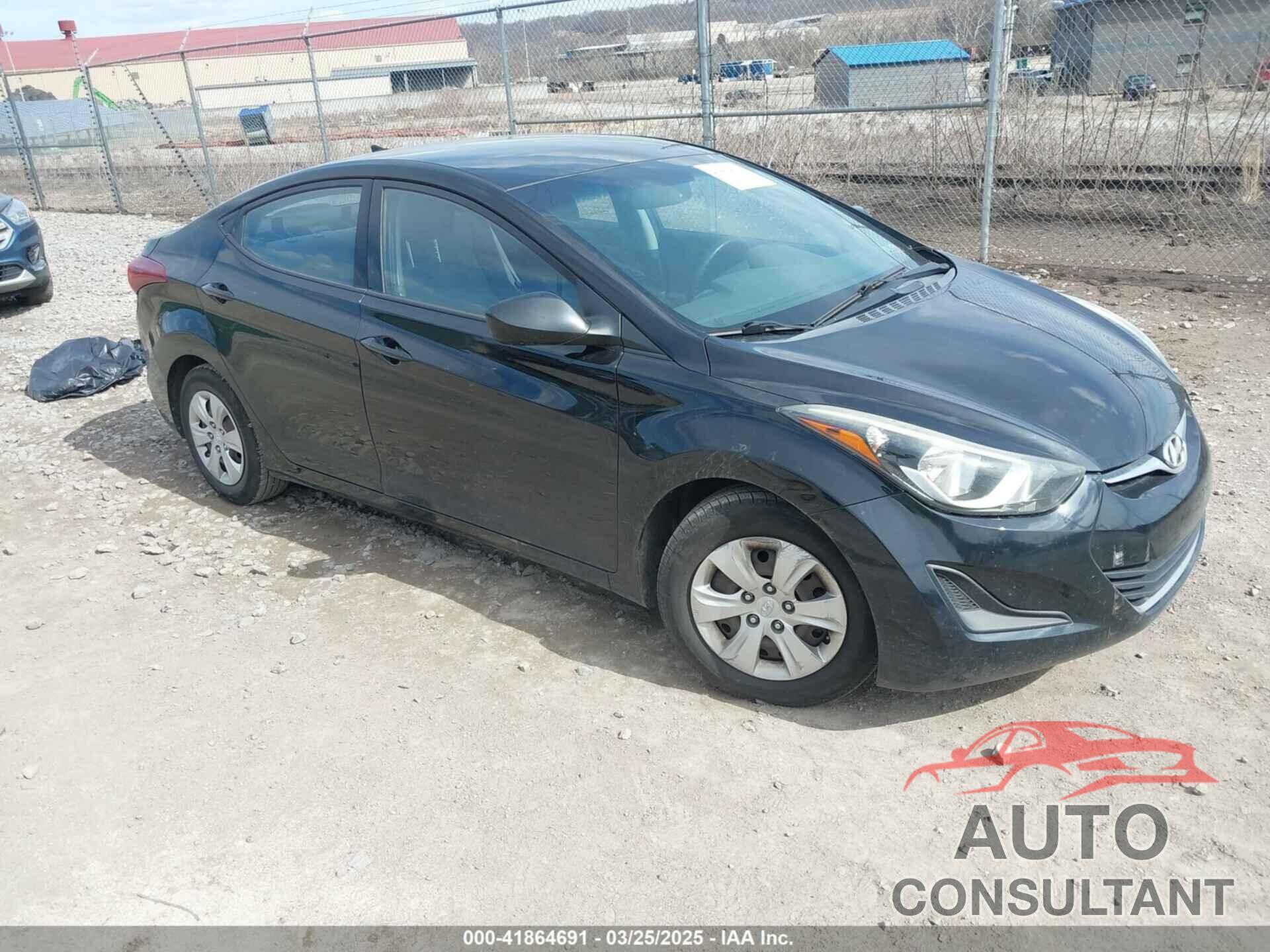 HYUNDAI ELANTRA 2016 - KMHDH4AE5GU601642