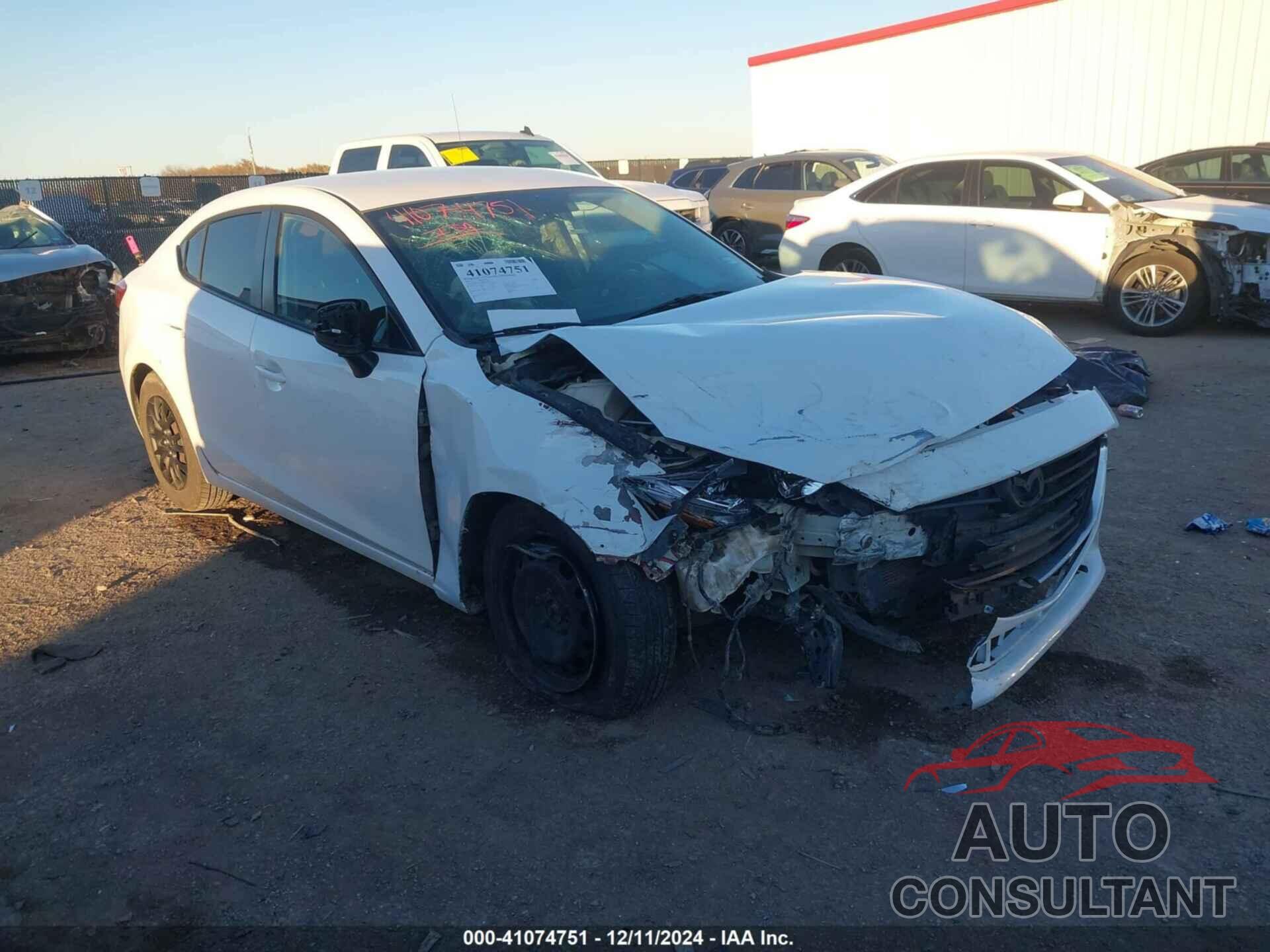 MAZDA MAZDA3 2017 - 3MZBN1U78HM106869