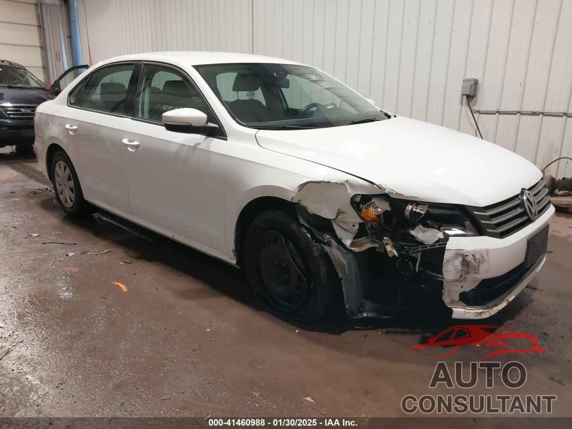 VOLKSWAGEN PASSAT 2013 - 1VWAP7A32DC081764