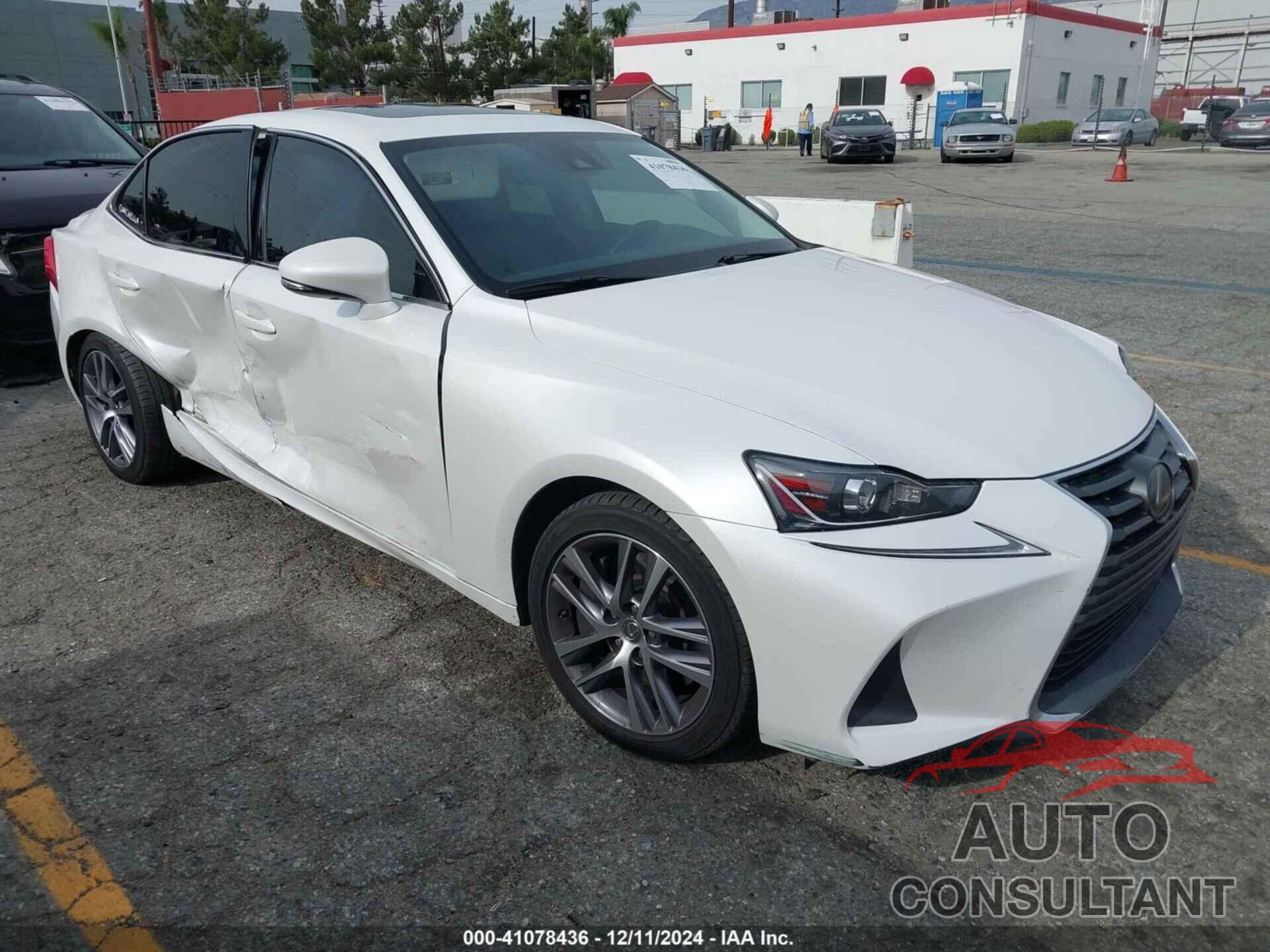 LEXUS IS 300 2018 - JTHBA1D21J5081987