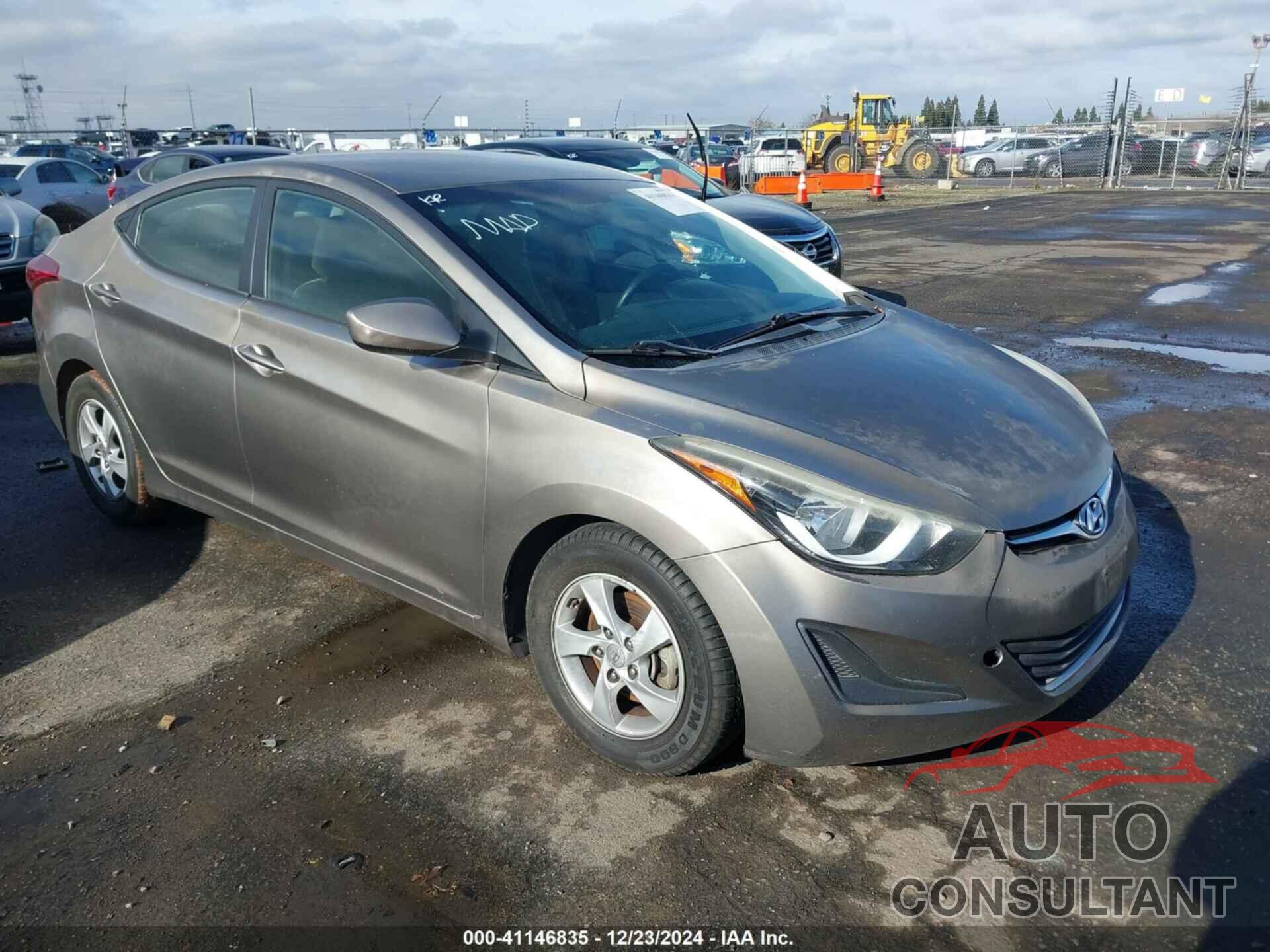 HYUNDAI ELANTRA 2015 - 5NPDH4AE7FH574389