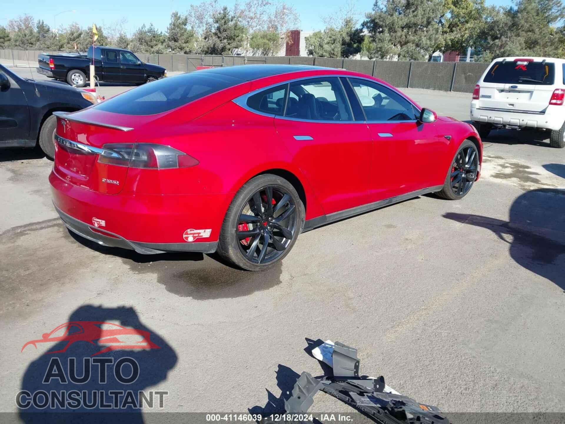 TESLA MODEL S 2013 - 5YJSA1CP0DFP18854