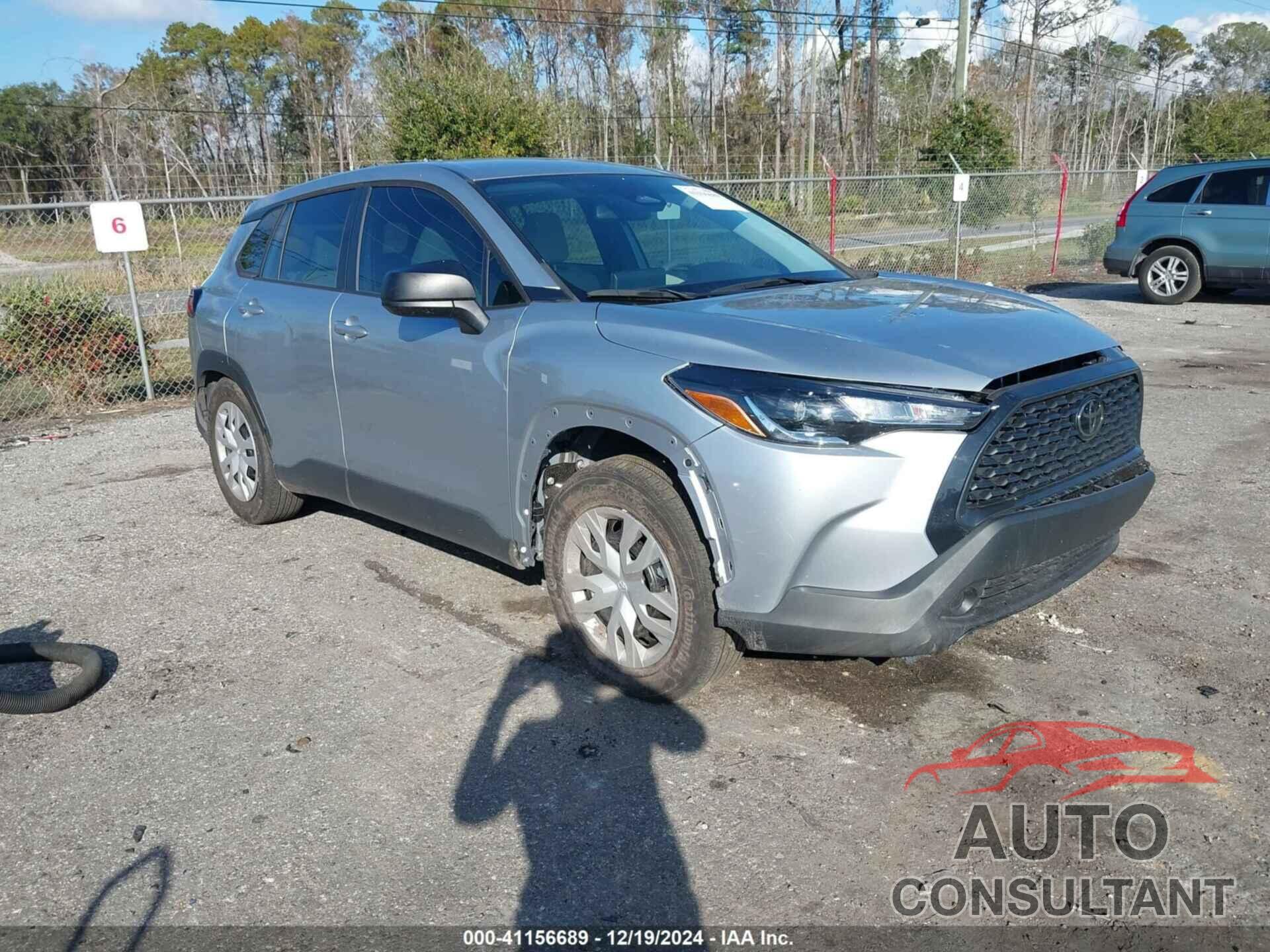 TOYOTA COROLLA CROSS 2023 - 7MUAAAAG8PV050547