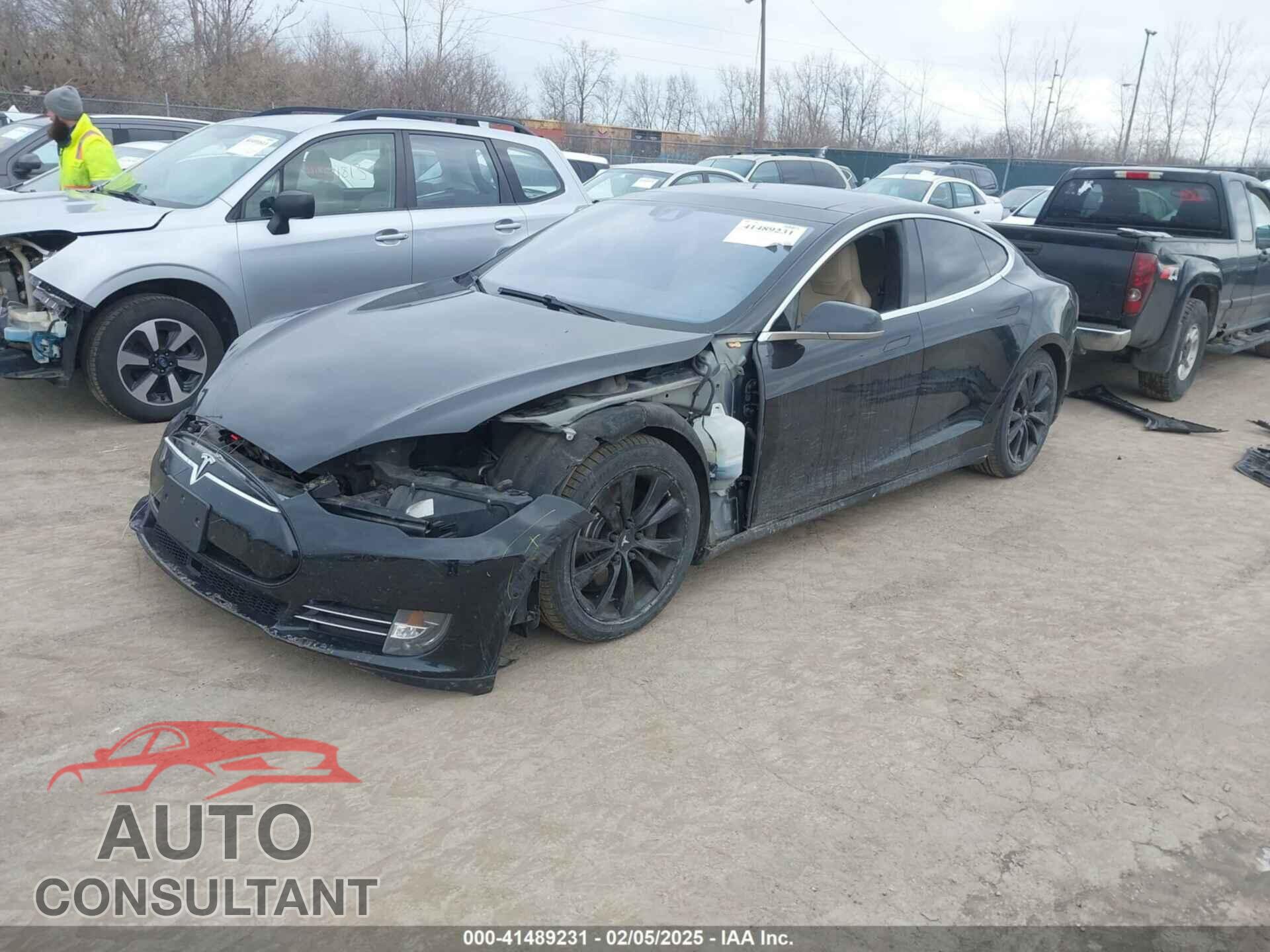 TESLA MODEL S 2015 - 5YJSA1E23FF118463