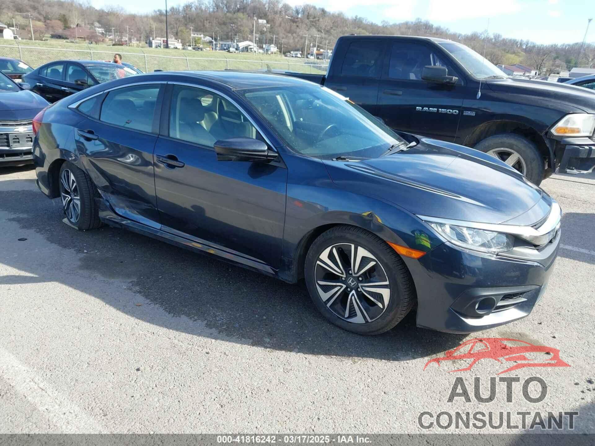 HONDA CIVIC 2018 - JHMFC1F78JX001836