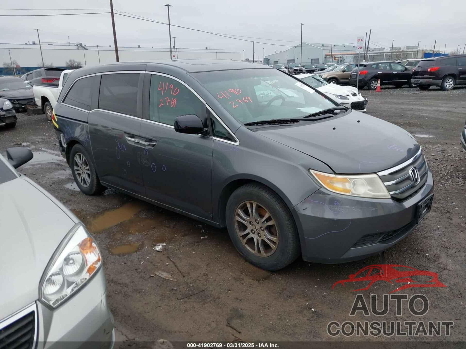 HONDA ODYSSEY 2011 - 5FNRL5H63BB073890