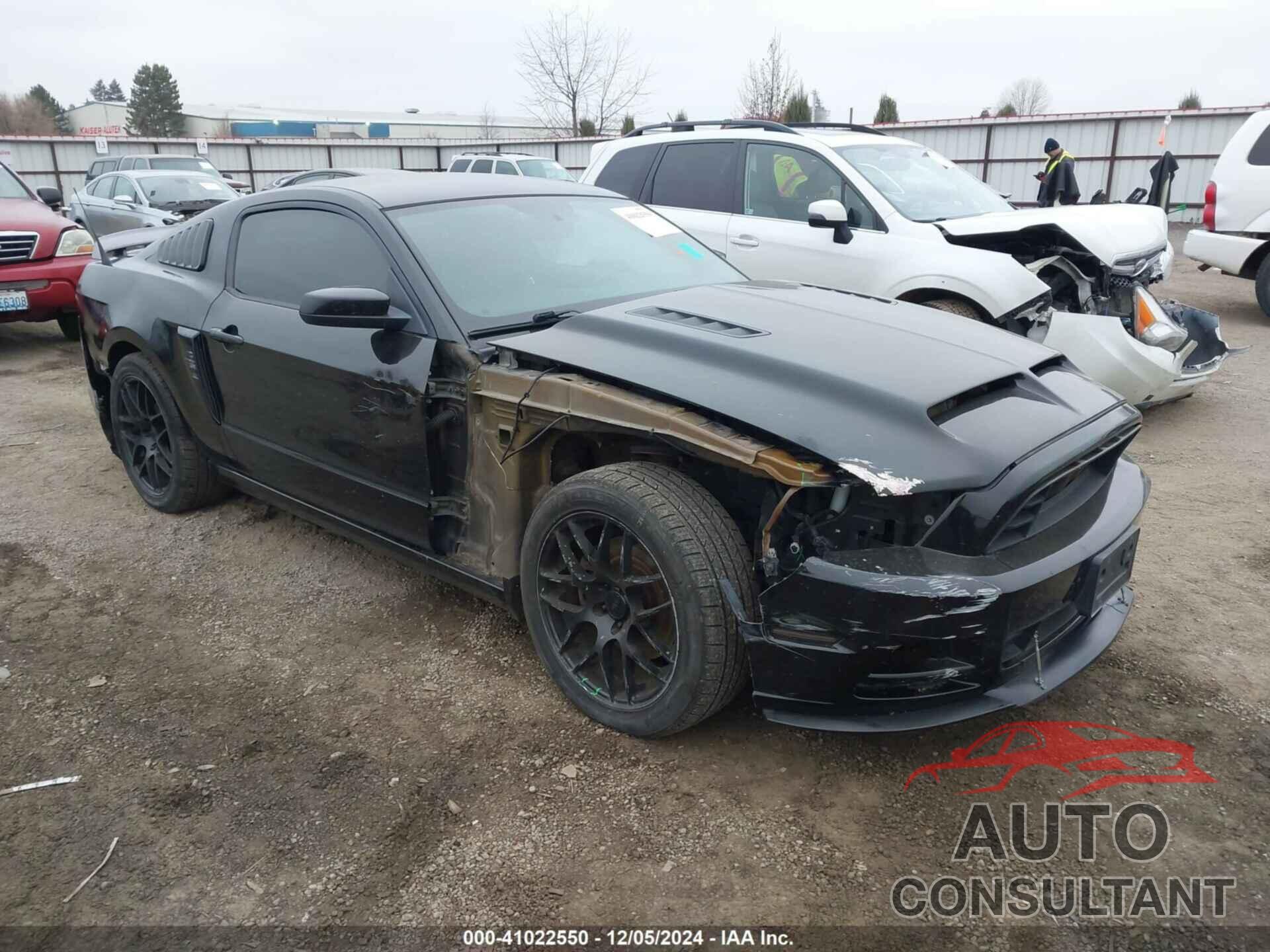 FORD MUSTANG 2013 - 1ZVBP8CF3D5240409