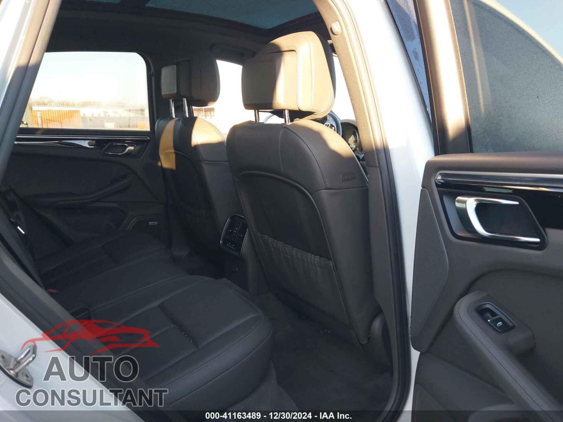 PORSCHE MACAN 2017 - WP1AB2A5XHLB12740