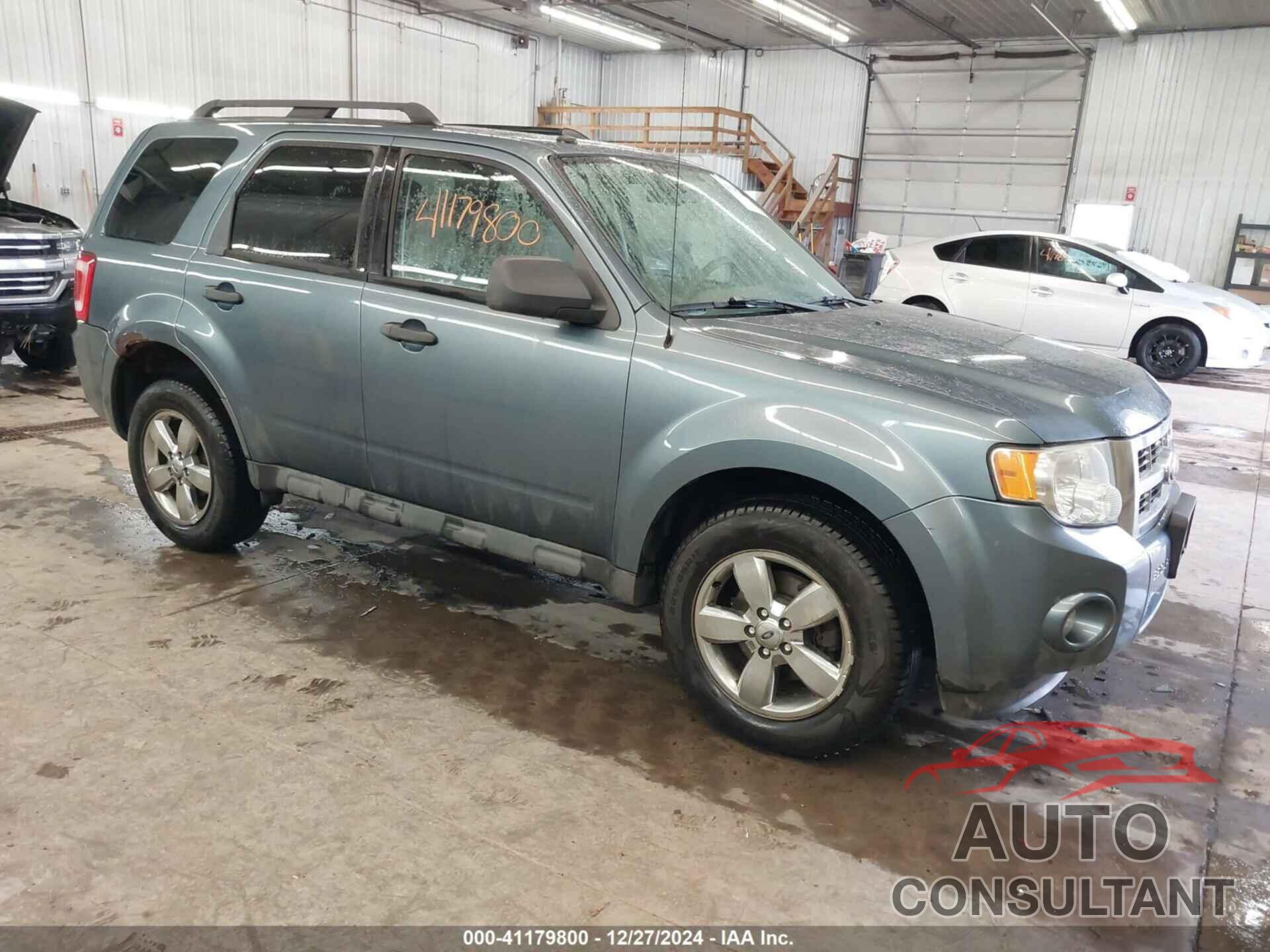 FORD ESCAPE 2010 - 1FMCU9DG8AKC16645