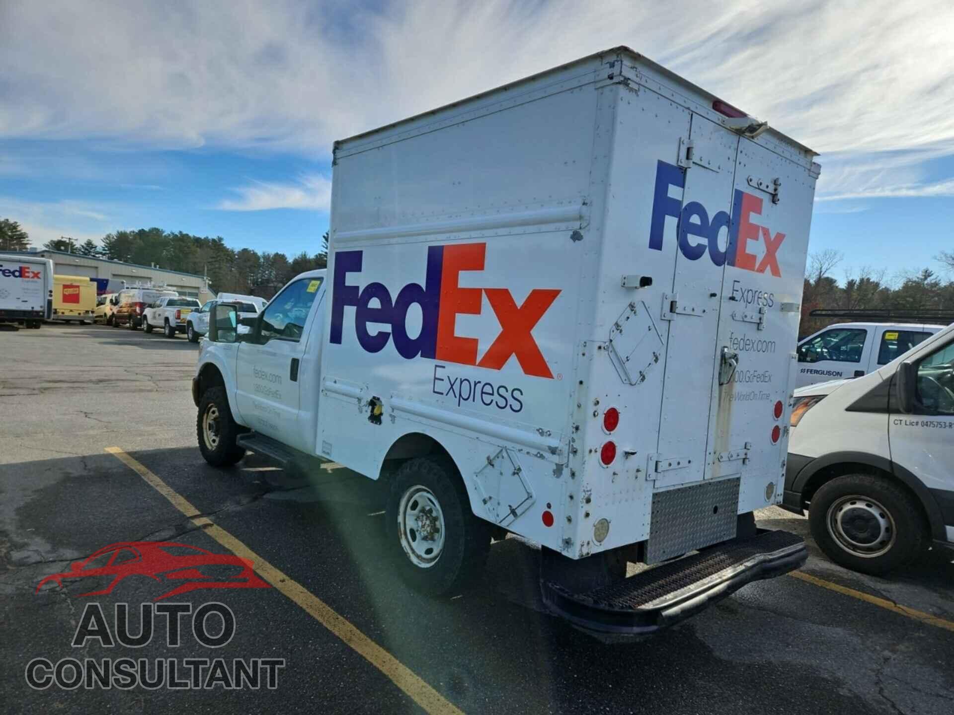 FORD F250 2013 - 1FDBF2B69DEB64372