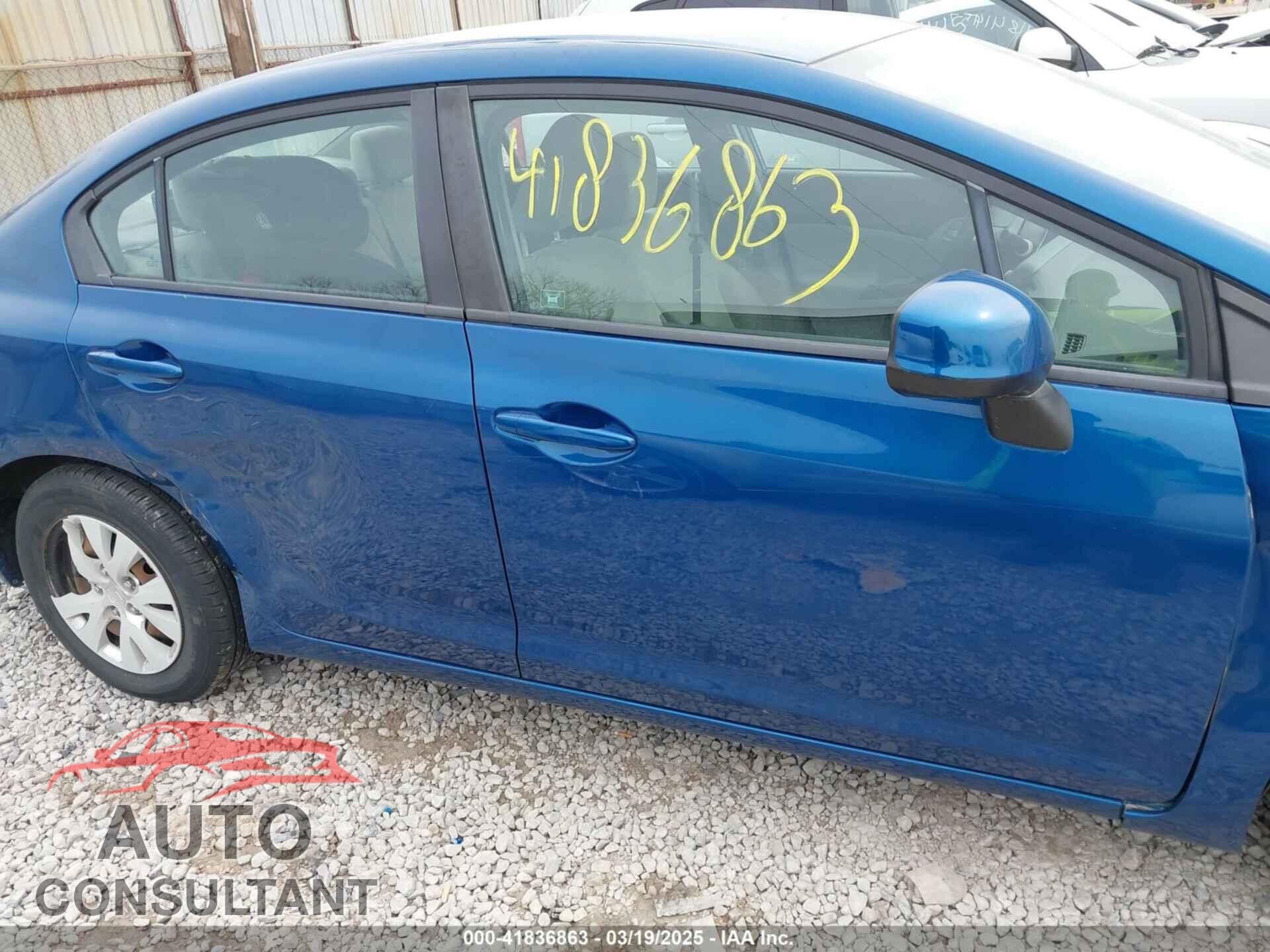 HONDA CIVIC 2012 - 19XFB2F57CE053373