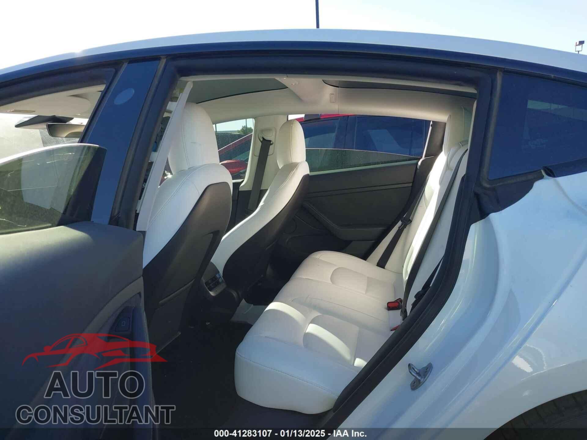 TESLA MODEL 3 2021 - 5YJ3E1EA7MF994322