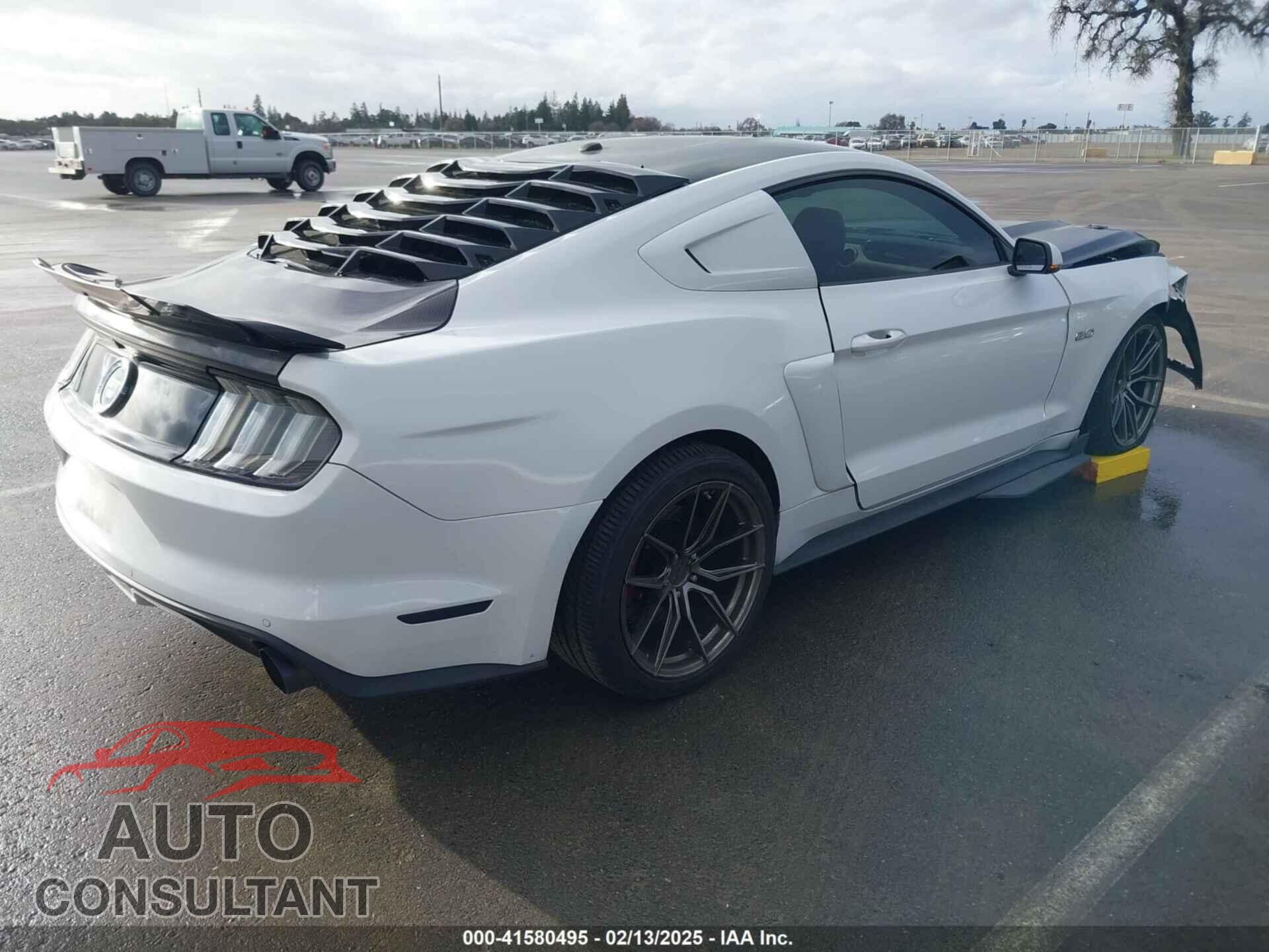 FORD MUSTANG 2015 - 1FA6P8CF2F5426200