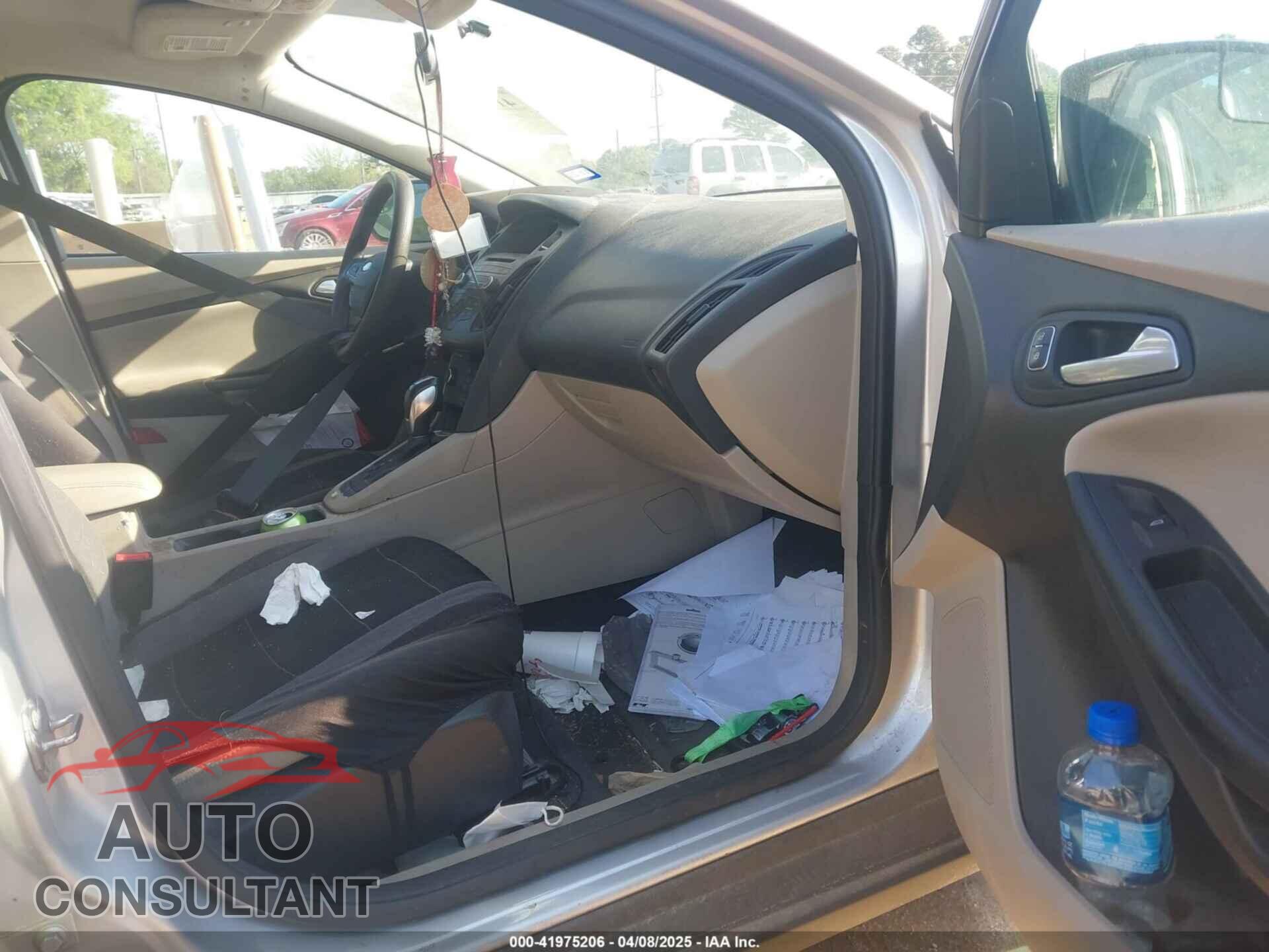 FORD FOCUS 2015 - 1FADP3F2XFL376533
