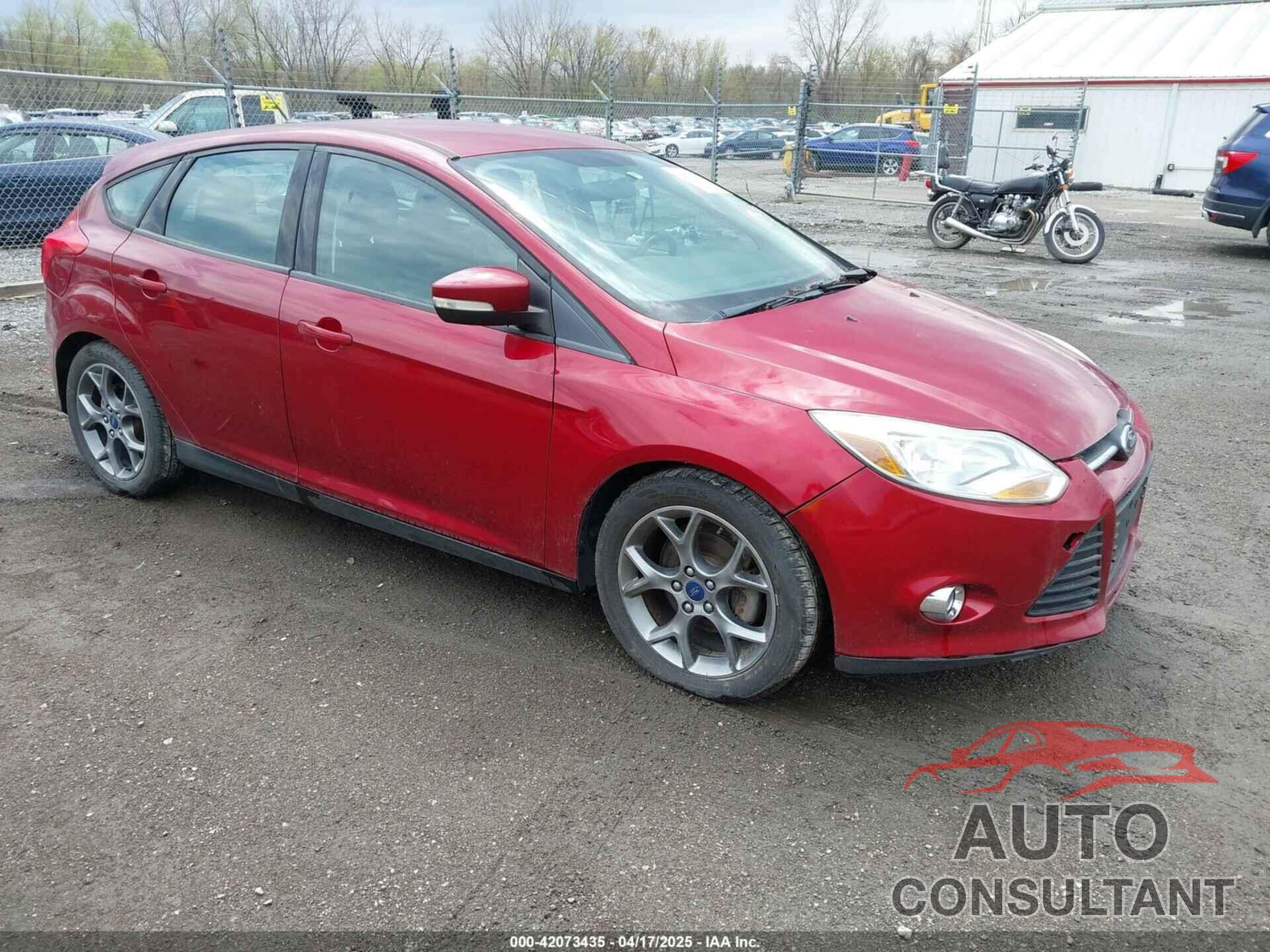 FORD FOCUS 2014 - 1FADP3K26EL412058