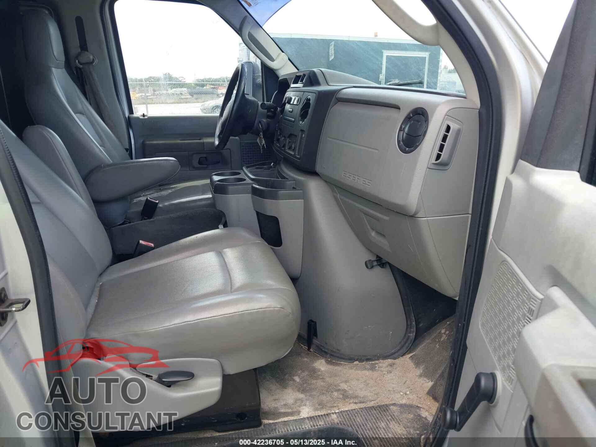 FORD E-150 2014 - 1FTNE1EW6EDB05698