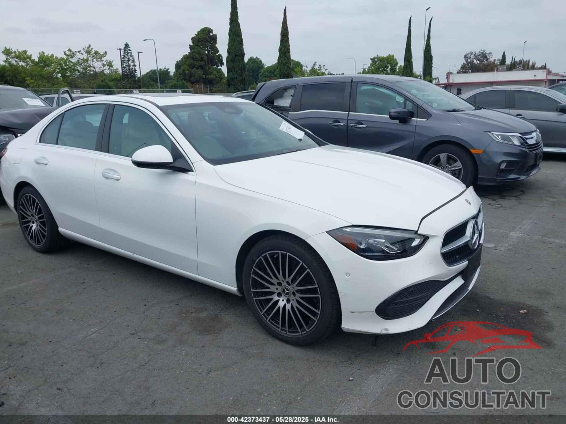 MERCEDES-BENZ C 300 2023 - W1KAF4GB7PR092981
