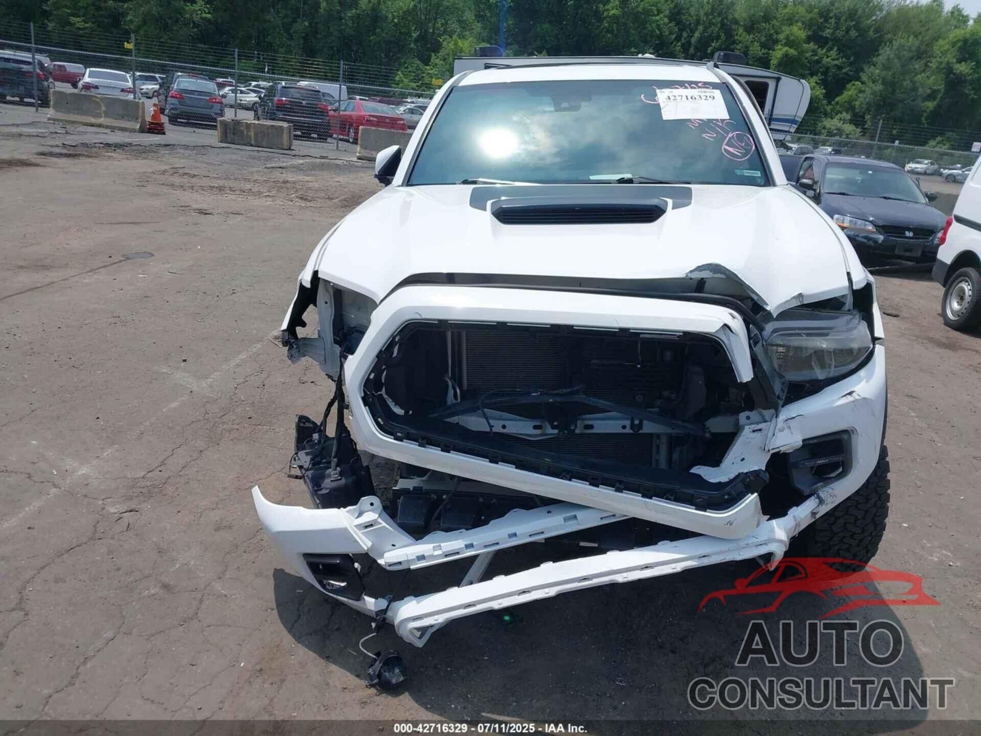 TOYOTA TACOMA 2019 - 5TFCZ5AN7KX187628