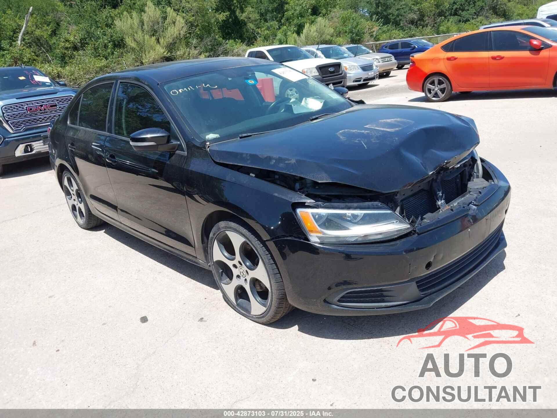VOLKSWAGEN JETTA 2012 - 3VWDX7AJ3CM345227
