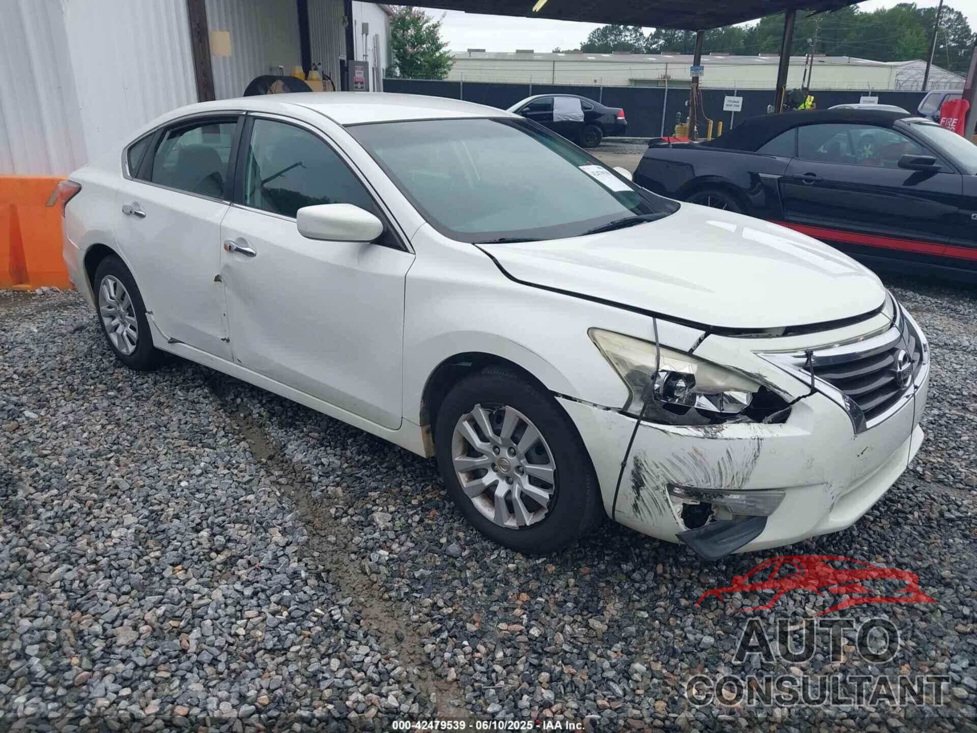 NISSAN ALTIMA 2015 - 1N4AL3AP7FC440030