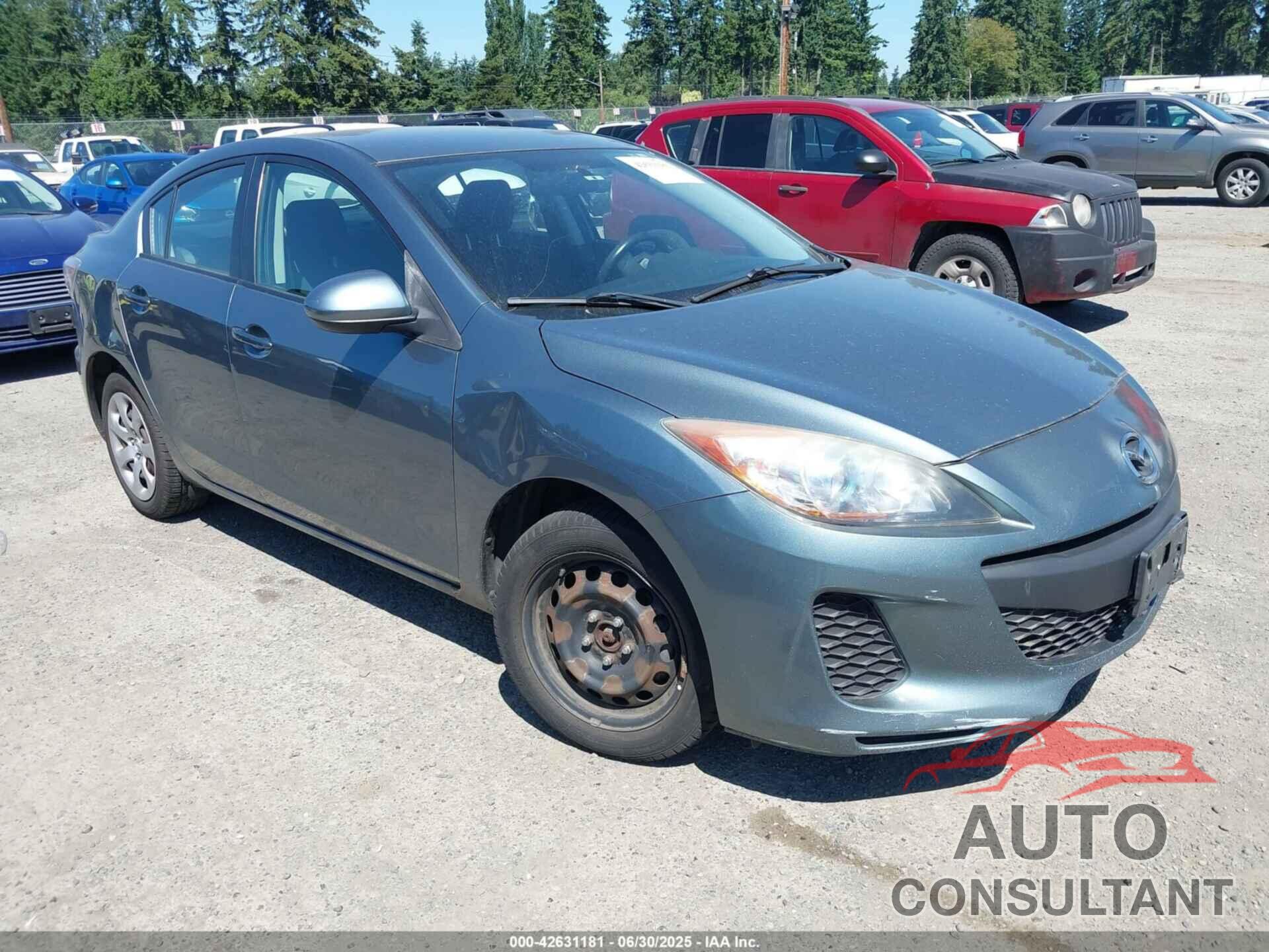 MAZDA MAZDA3 2013 - JM1BL1U88D1704131