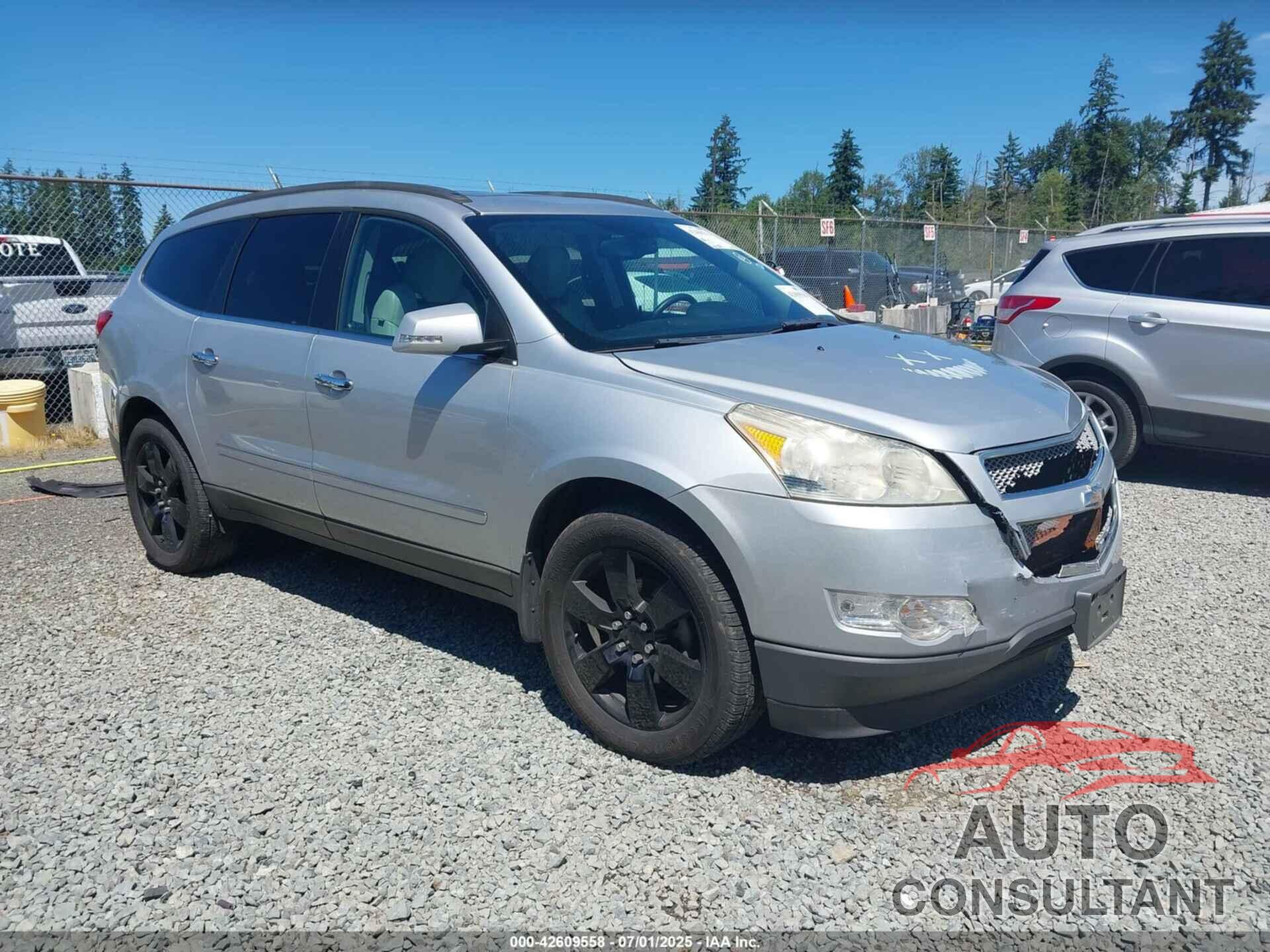 CHEVROLET TRAVERSE 2011 - 1GNKVLED6BJ275626